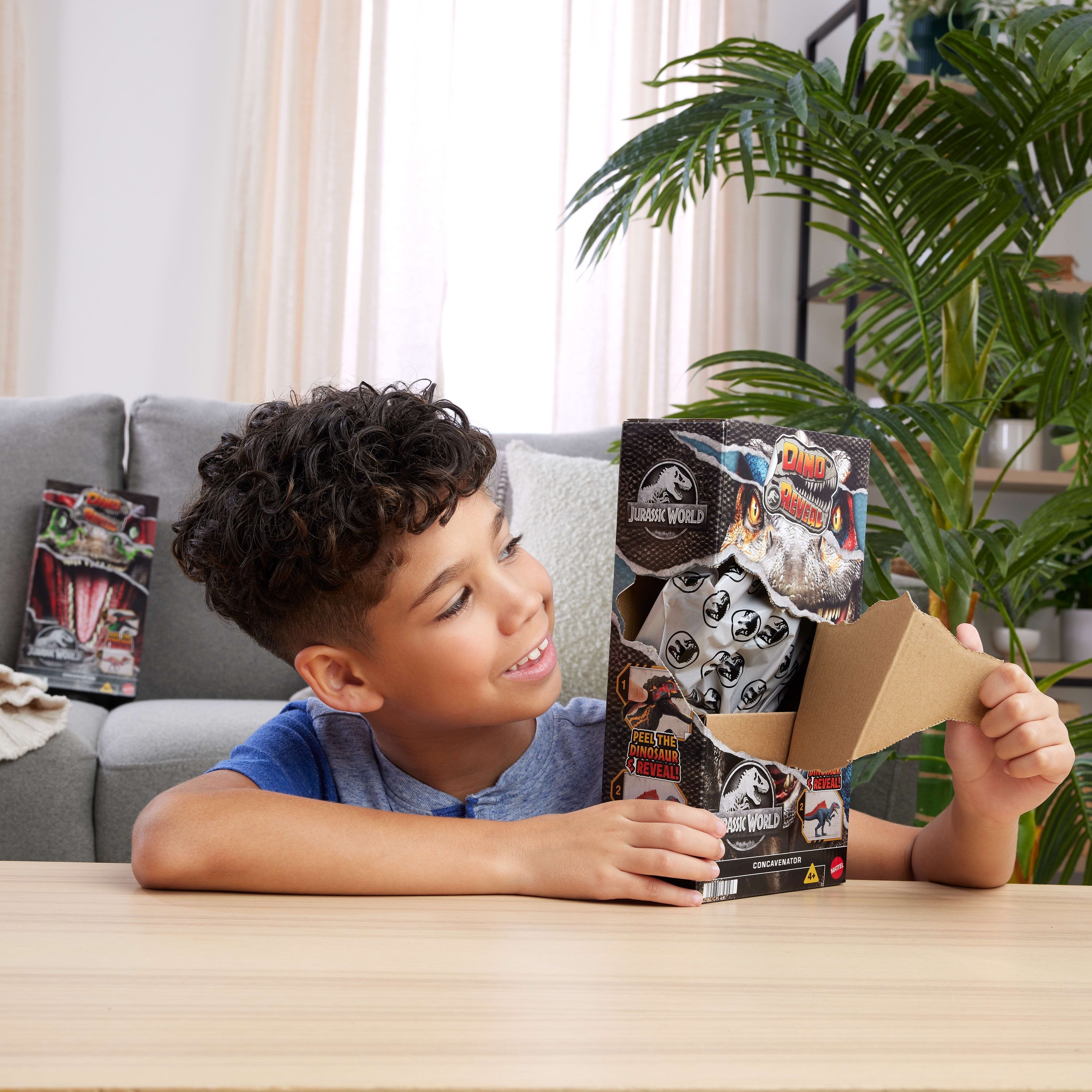 EAN 0194735353101 - Jurassic World JKN04 figura de juguete para niños imagen 2