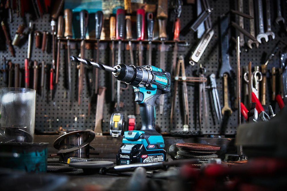 Taladro De Impacto Inalámbrico Makita  Hp001gd201 Xgt, 40 Voltios