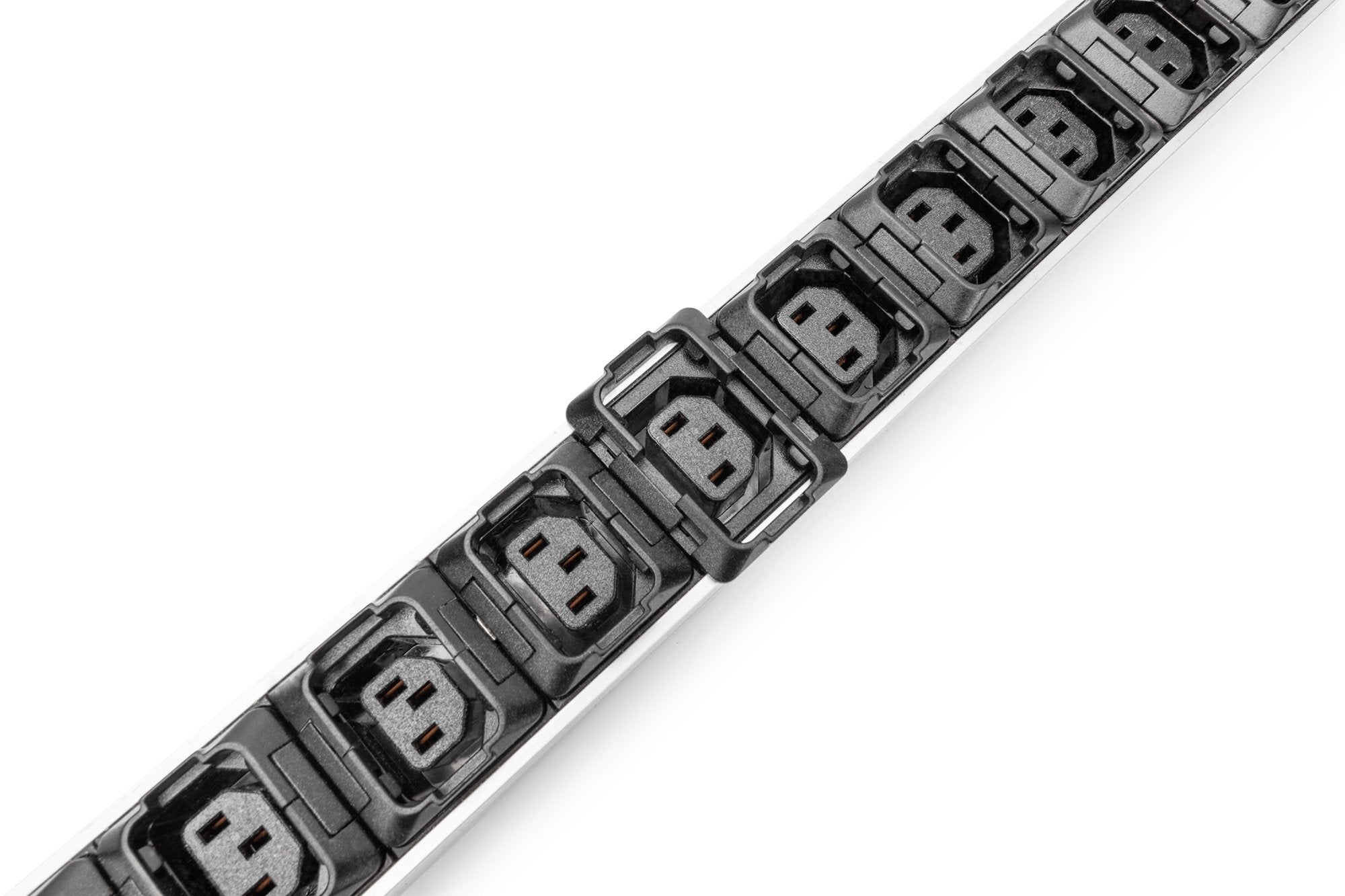 Digitus Pdu 24xc13 3xc19 Salidas 250v 16a Negro