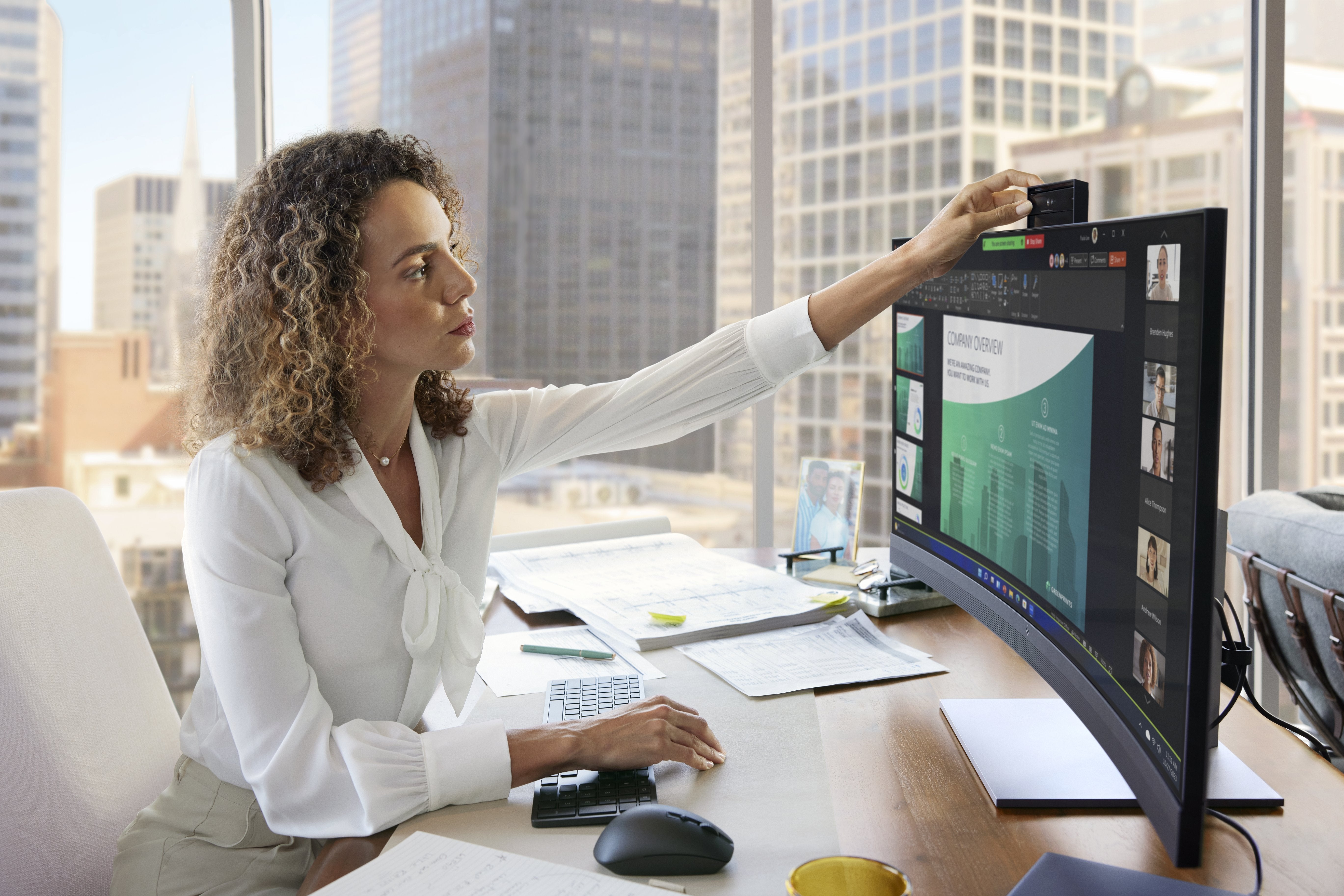 EAN 5715063476673 - HP Series 7 Pro 740pm pantalla para PC 100,8 cm (39.7") 5120 x 2160 Pixeles 5K Ultra HD LCD Gris imagen 10