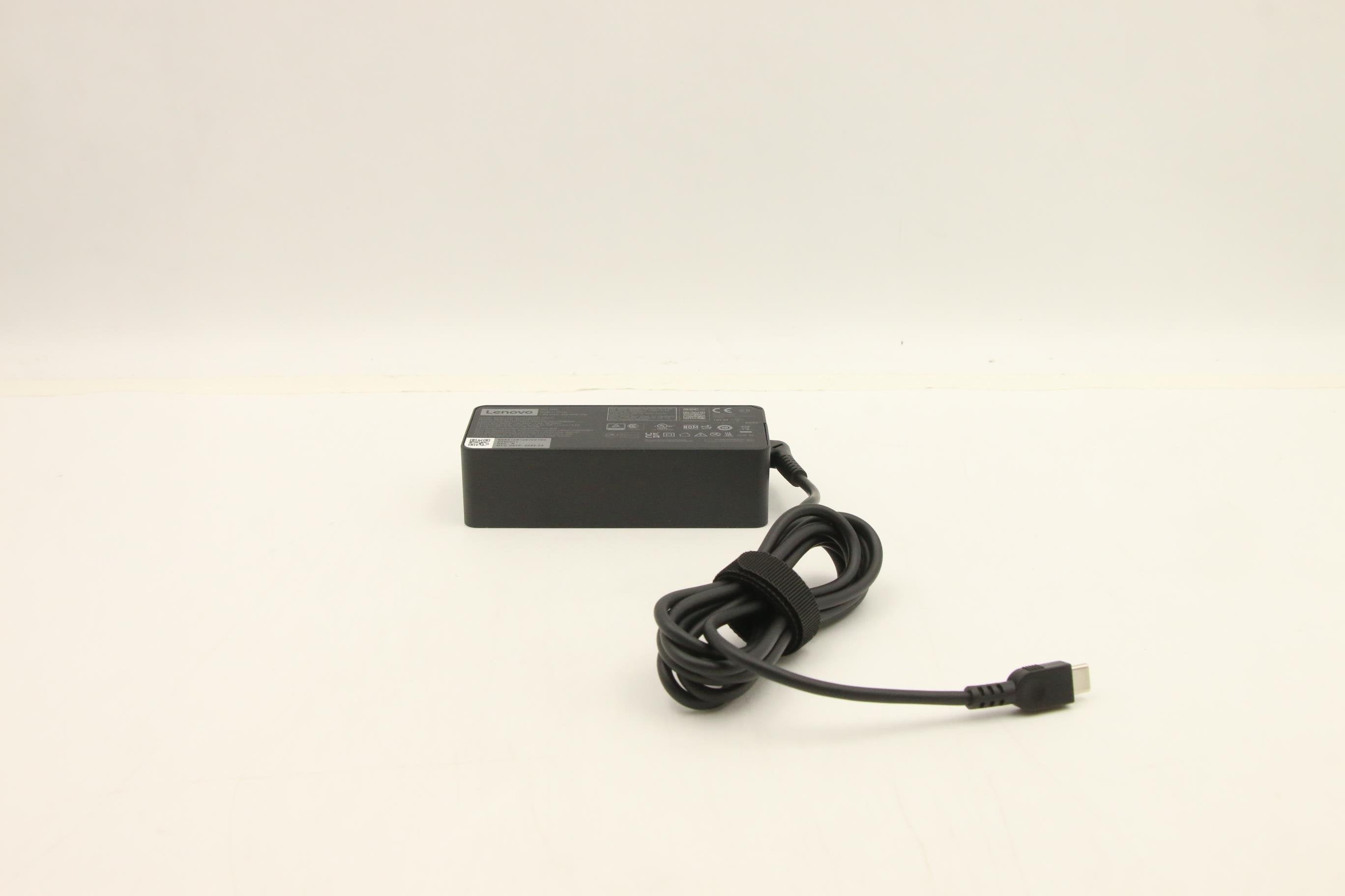 EAN 5715063427088 - Lenovo 5A10W86303 adaptador e inversor de corriente Interior 65 W Negro imagen 7