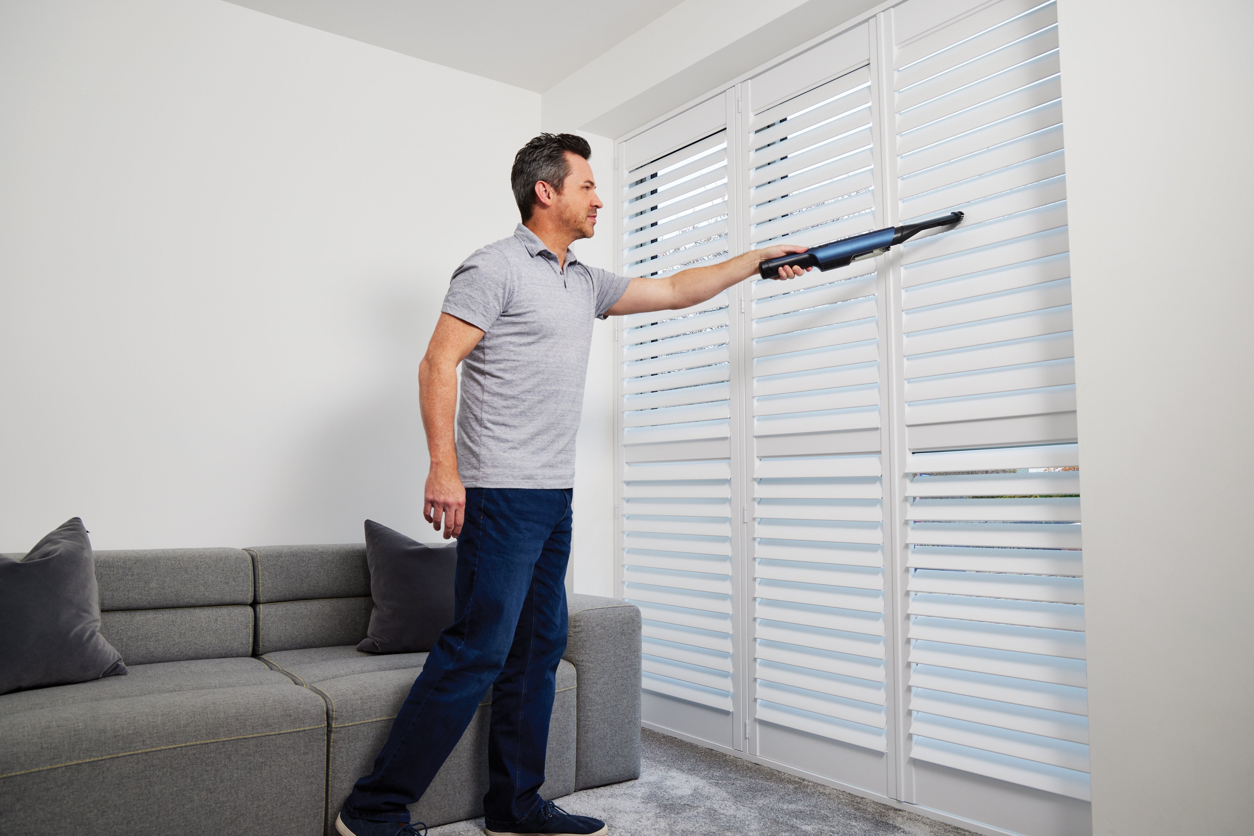 EAN 0622356245876 - Shark WV270EU aspiradora de mano Azul Sin bolsa imagen 12