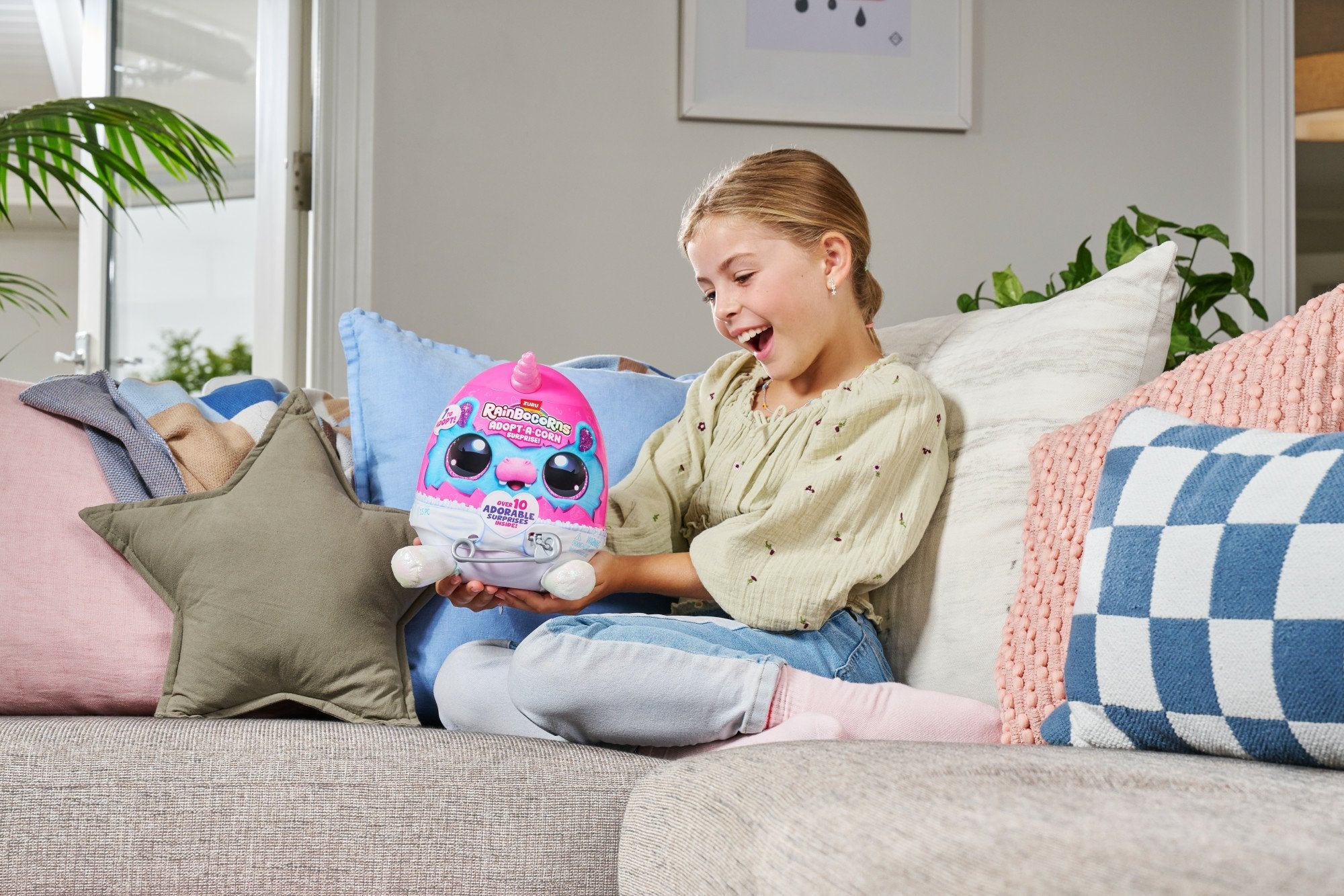 Zuru Rainbocorns Adopt-A-Corn Surprise, 92105