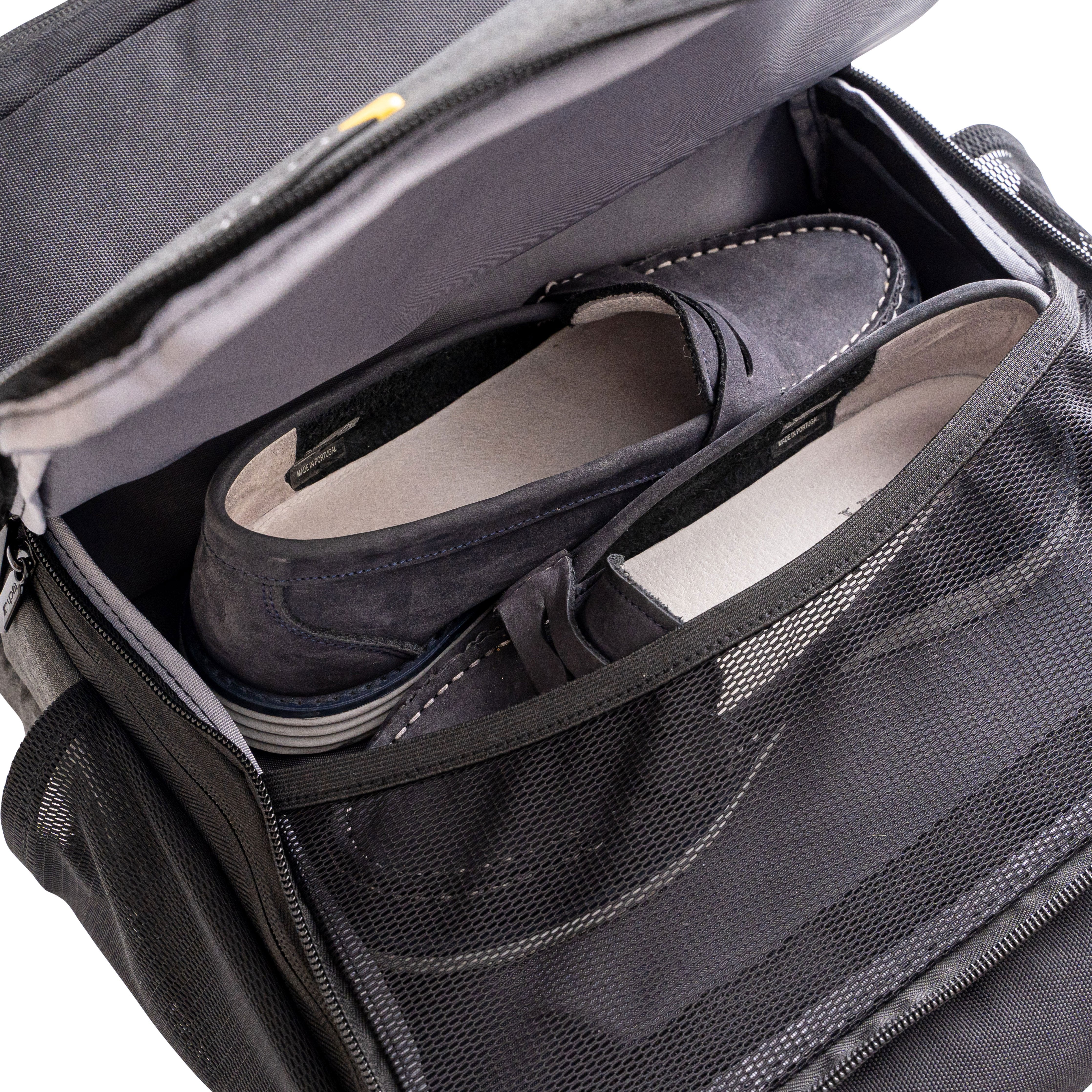 EAN 5060369674521 - Techair Commuter pro 39,6 cm (15.6") Mochila Negro, Gris imagen 12