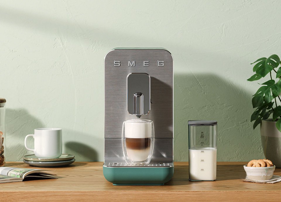 EAN 8017709335014 - Smeg BCC13EGMEU cafetera eléctrica Totalmente automática Máquina espresso 1,4 L imagen 39