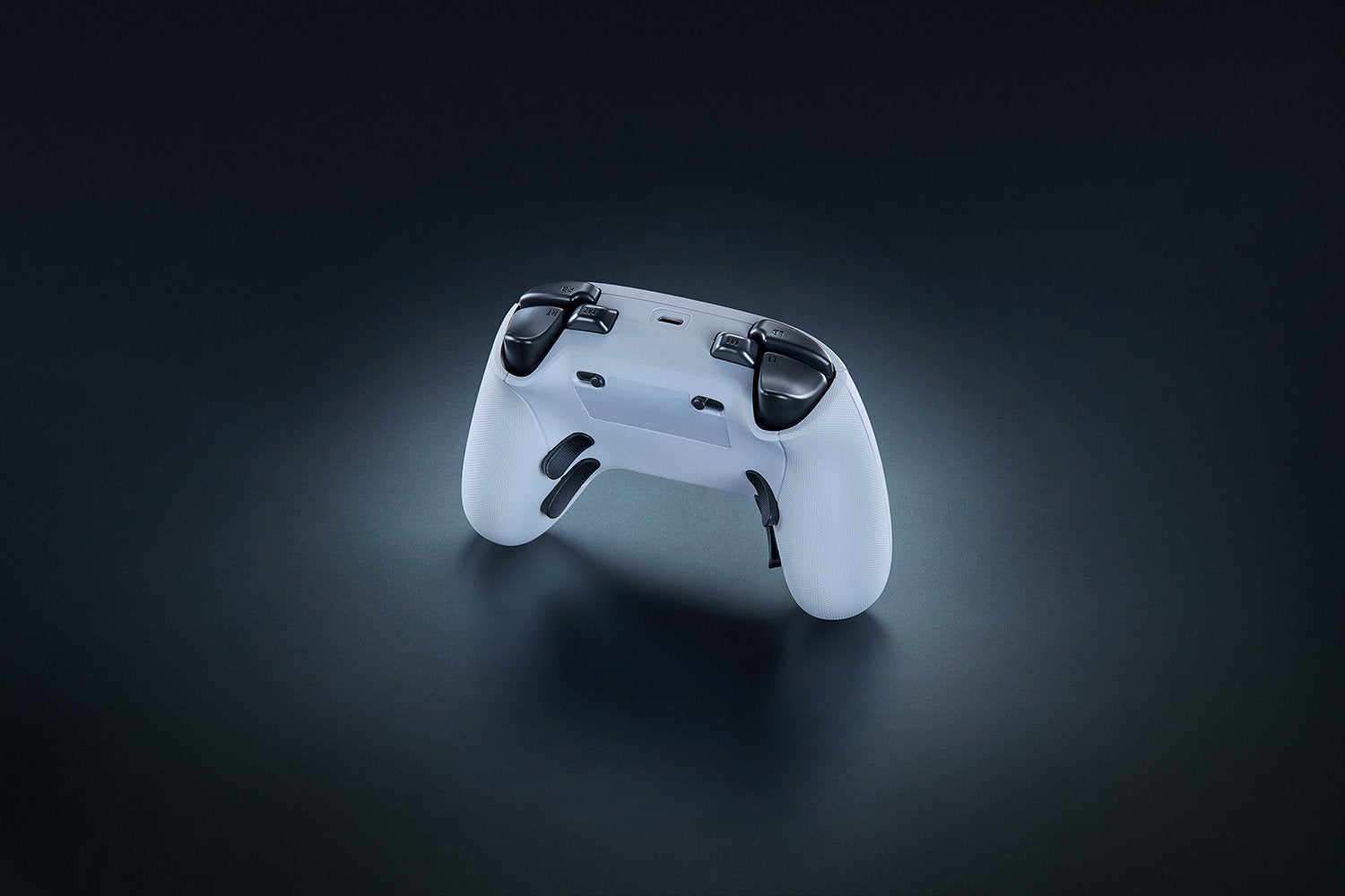 EAN 8887910082010 - Razer Wolverine V3 Pro Blanco USB Gamepad Analógico PC, Xbox Series S, Xbox Series X imagen 10