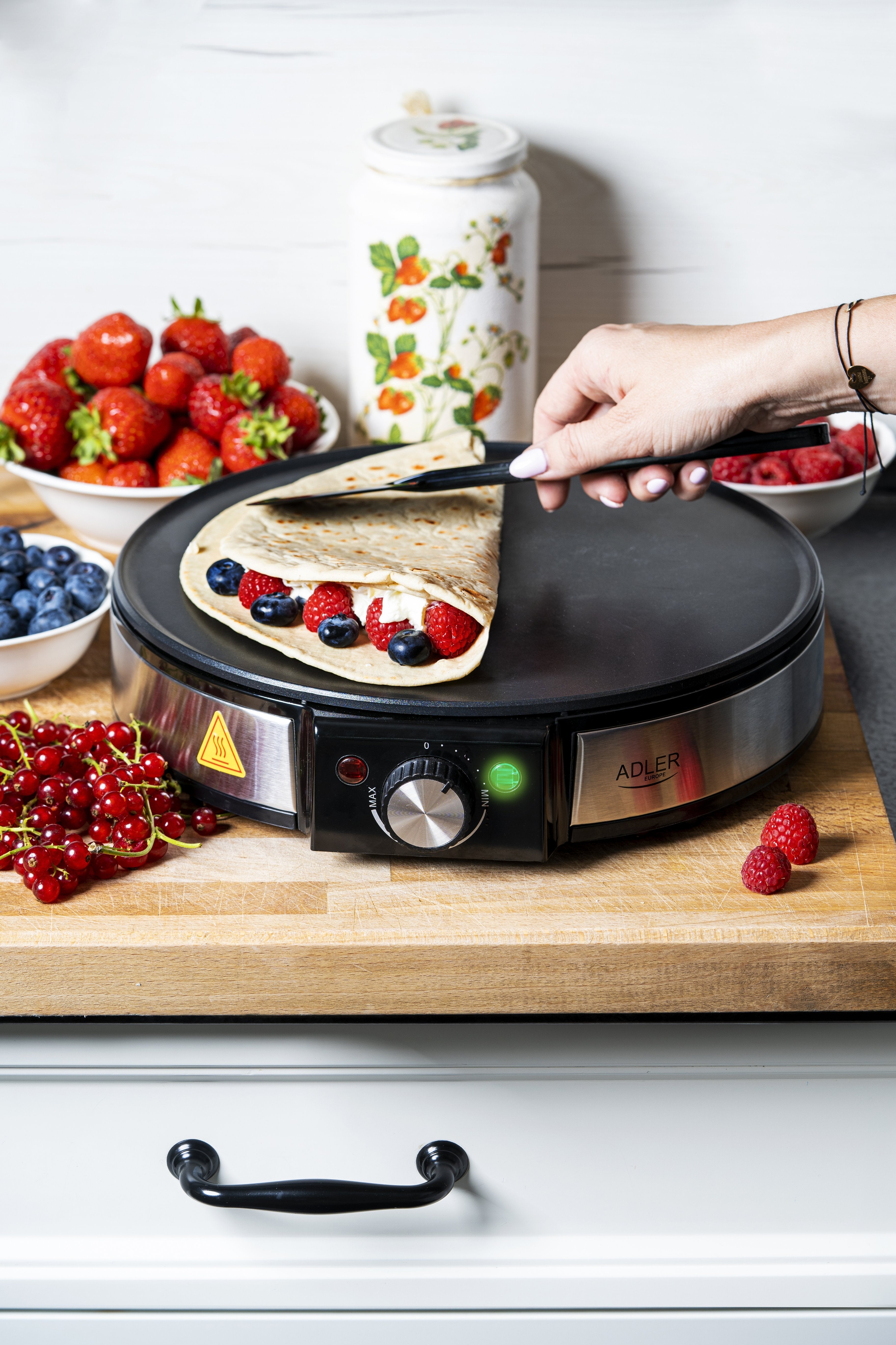 Adler Ad 3058 Crepe Maker, 1600 W, 30 Cm, Stainless Steel Black