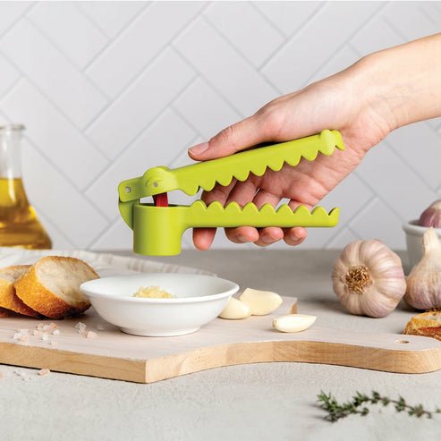 Ototo Garligator Garlic Press