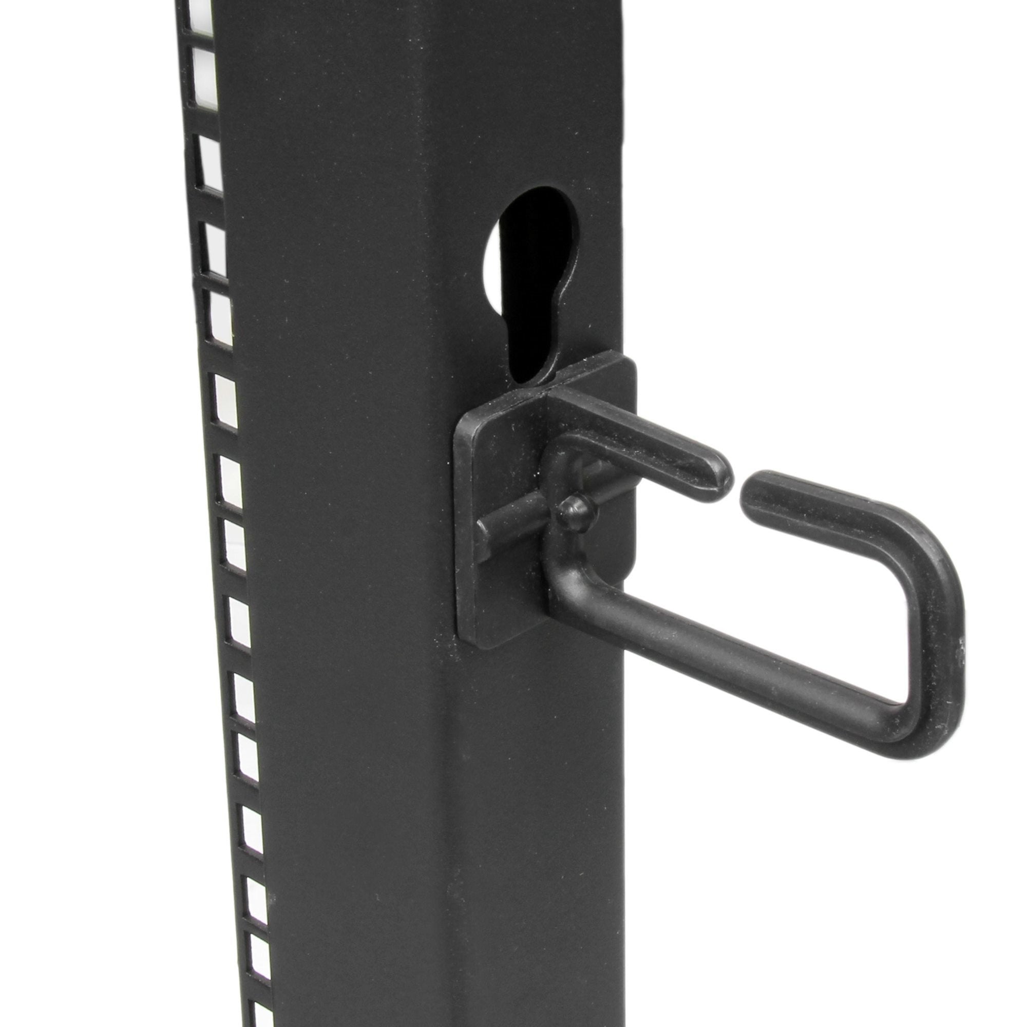 EAN 0065030887168 - StarTech.com 4POSTRACK8U armario rack Rack o bastidor independiente Negro imagen 3