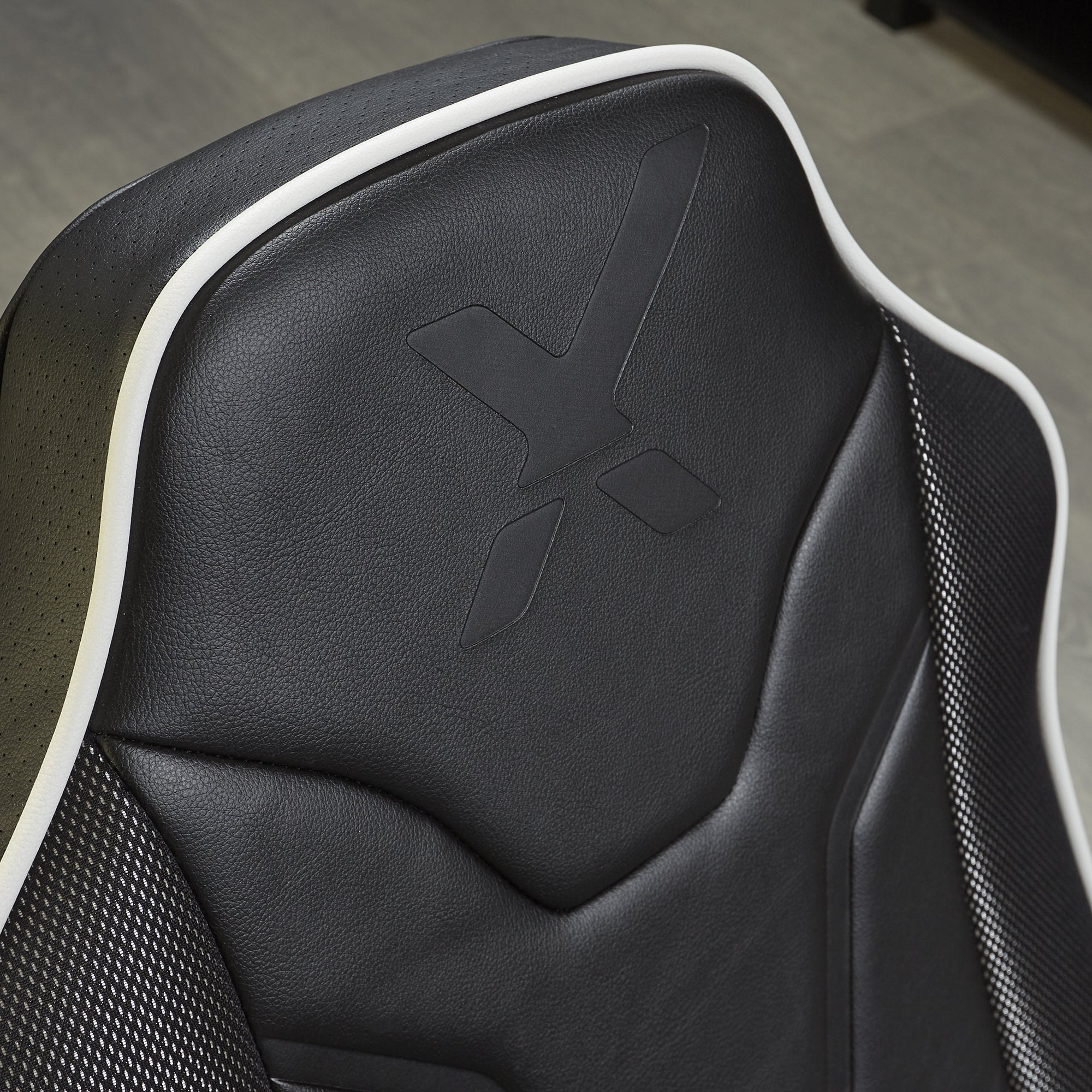 EAN 0094338514032 - X Rocker Chimera Silla gaming Negro, Blanco imagen 7