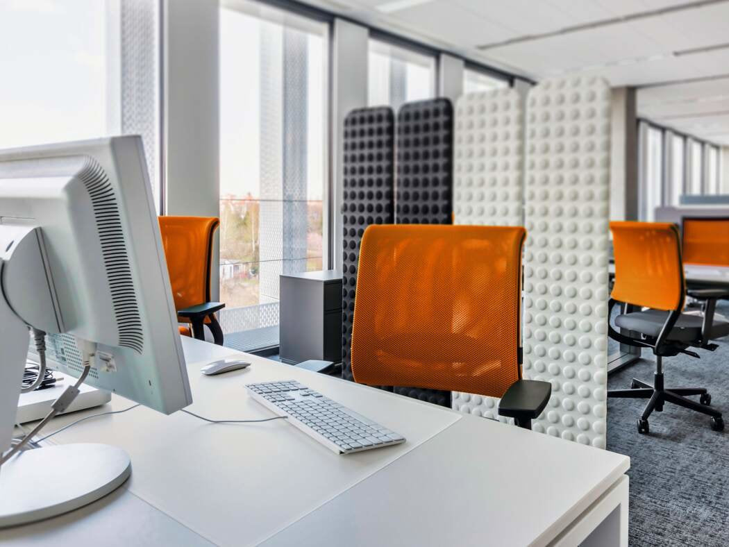 EAN 4005546730998 - Durable 712319 protector de escritorio Polipropileno (PP) Gris imagen 3