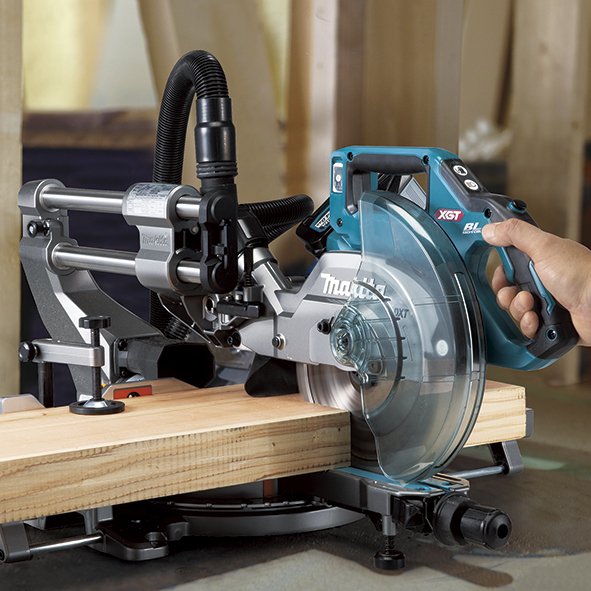 Tronzadora E Ingletadora Inalámbrica Makita Ls002gz01 Xgt, 40 Voltios + Adaptador De Radio Azul, Bluetooth, Sin Batería Ni Cargador Ls002gz01