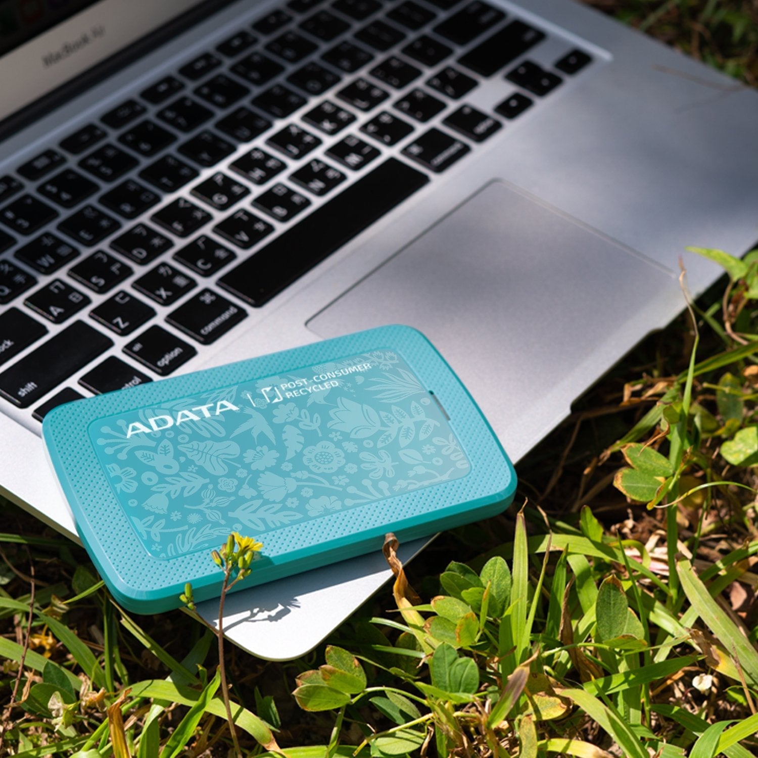 Adata 1tb Hc300 Eco Eco-Friendly External Hard Drive 2.5 Usb 3.2 Ultra-Slim Aes 256-Bit Encryption