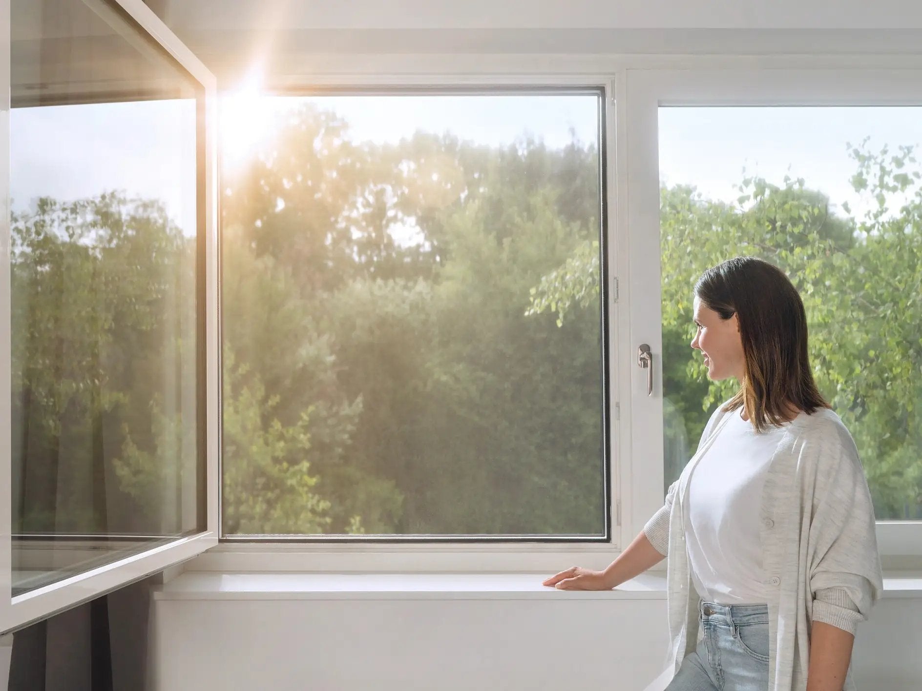 EAN 4063565152405 - TESA 55297-00000-00 mosquitera de ventana Pantalla de malla Poliéster imagen 8