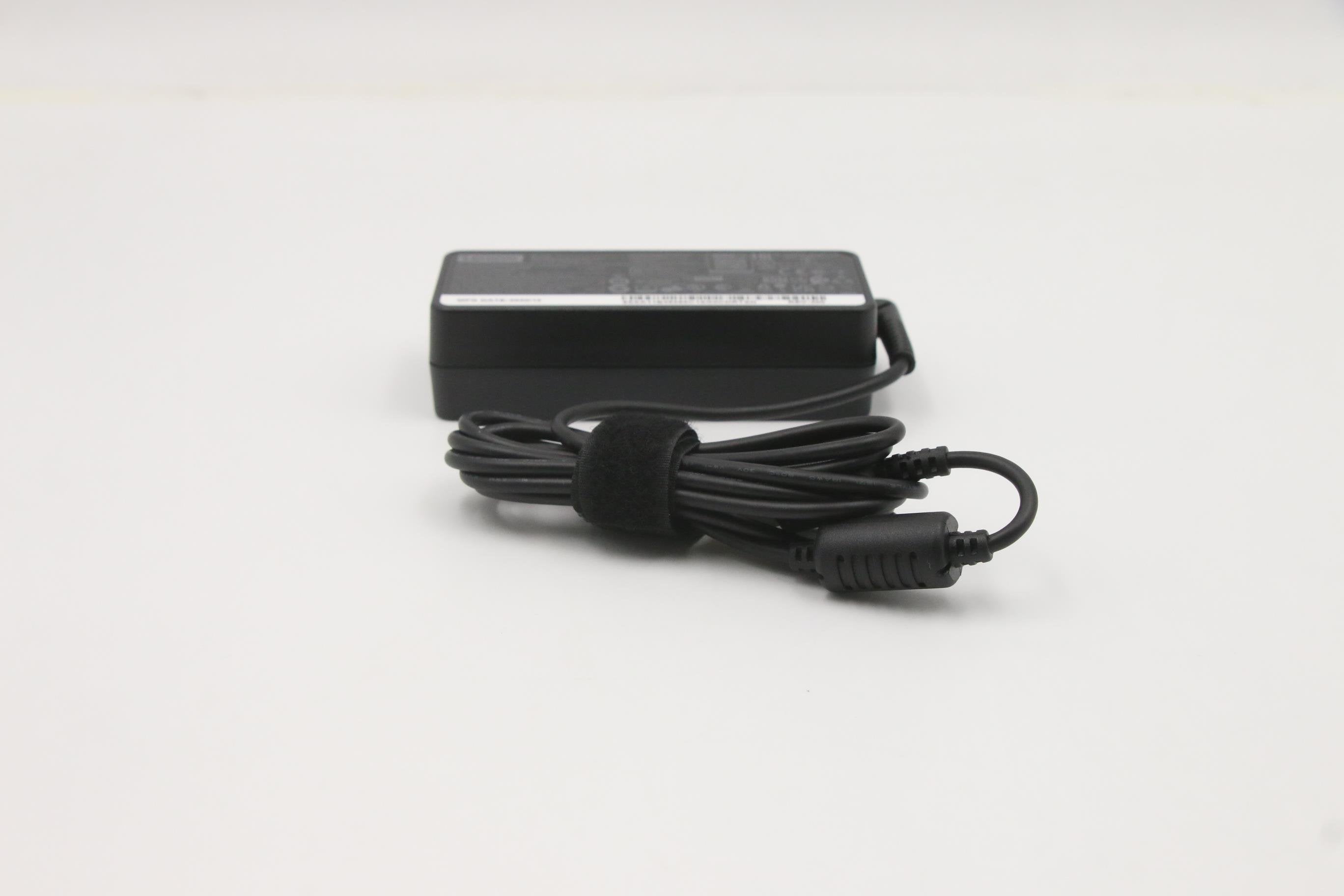 EAN 5704174532910 - Lenovo 5A10V03250 adaptador e inversor de corriente Interior 65 W Negro imagen 8