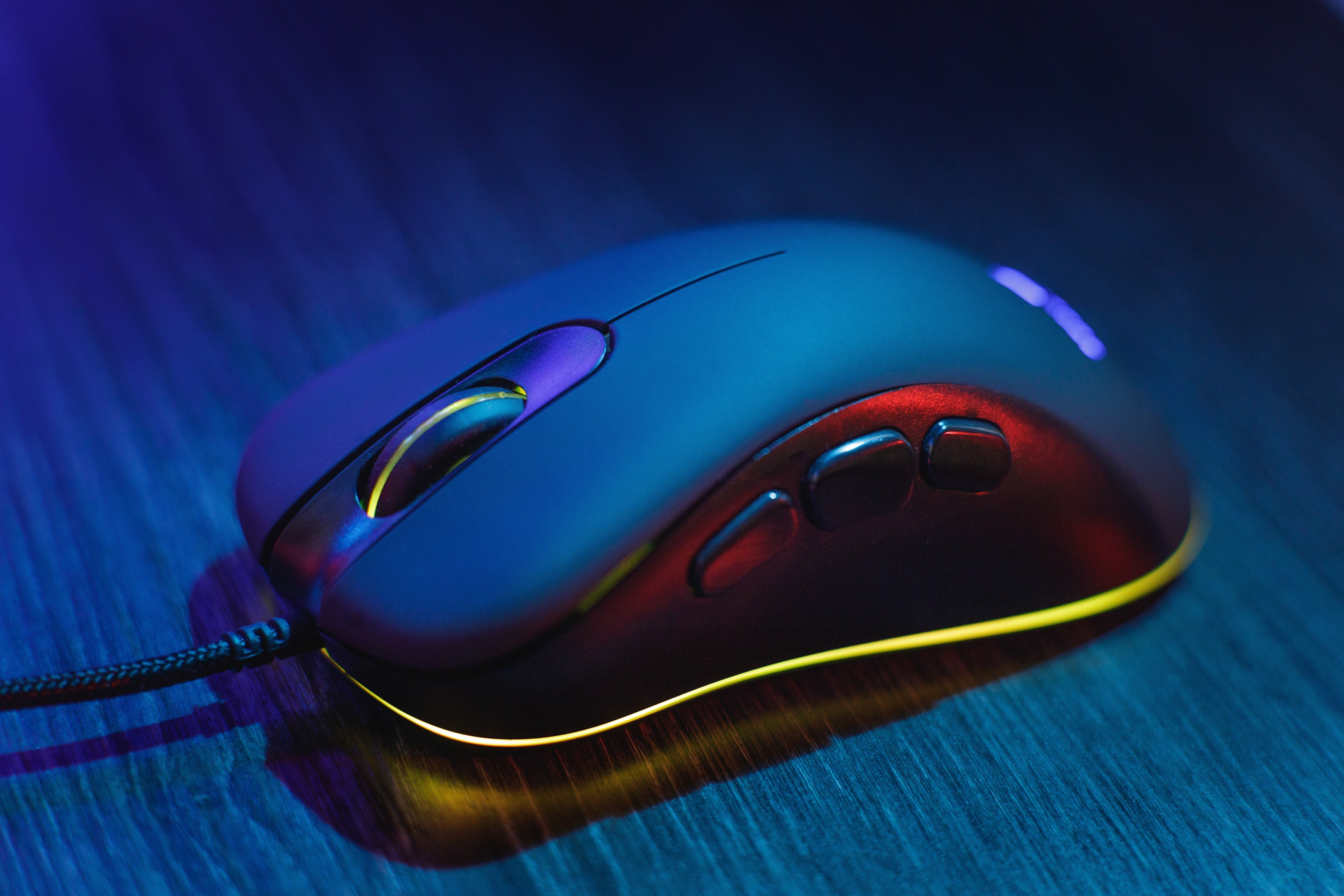 Verbatim Ratón Gaming Surefire Condor Claw Cable Usb 6400dpi Diestros 8 Botones Programables Rgb Led Negro