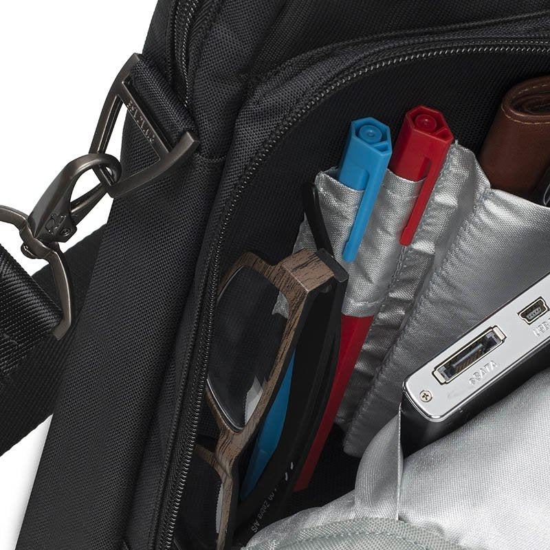 Rivacase 8550 Maletines Para Portátil 43,9 Cm (17.3") Maletín Negro