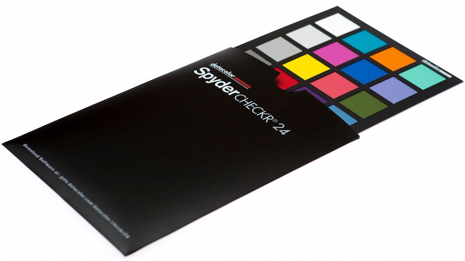 Datacolor Spydercheckr 24 Tarjeta Para Calibración De Color