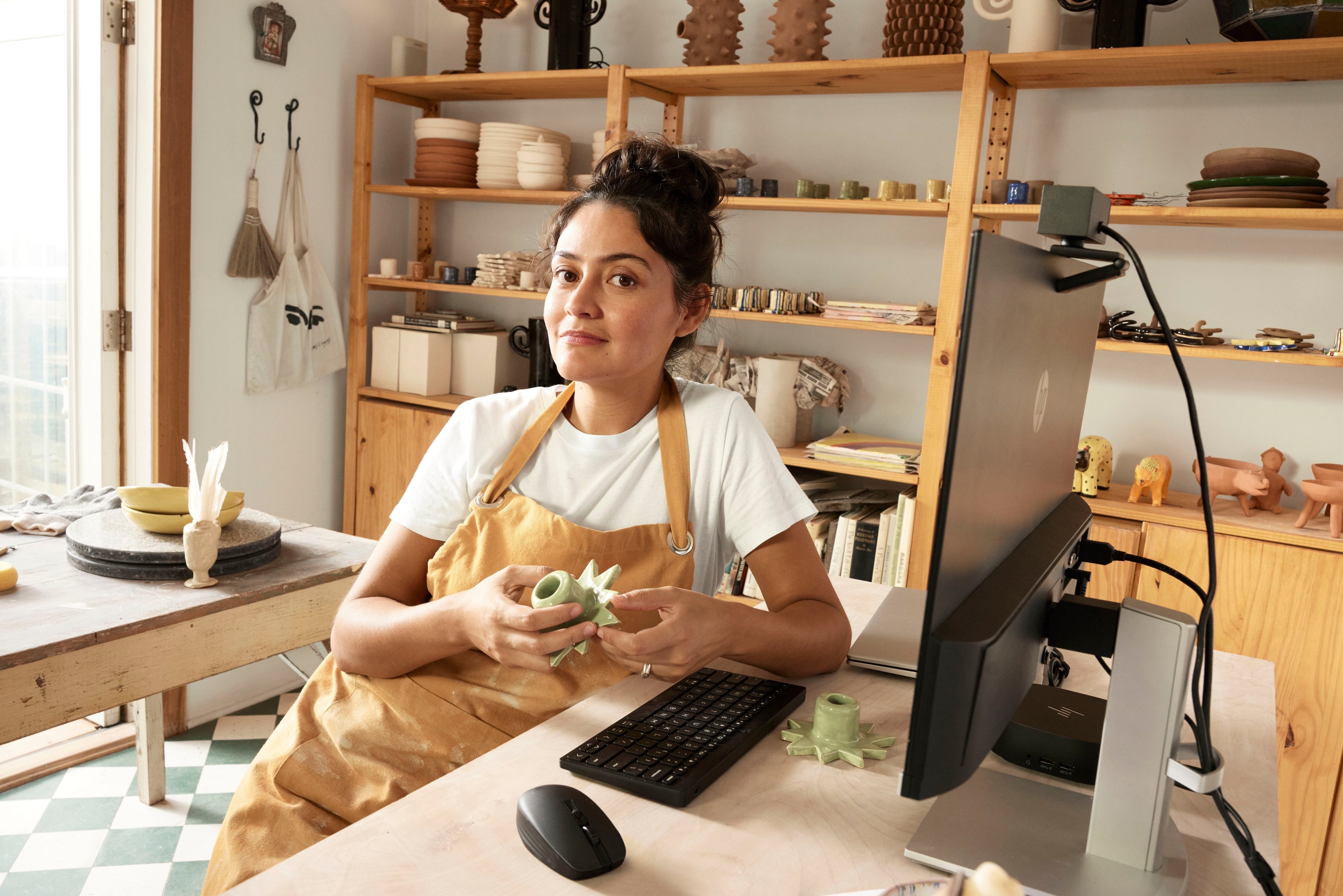 Hp Teclado Multidispositivo Compacto 350 Con Bluetooth