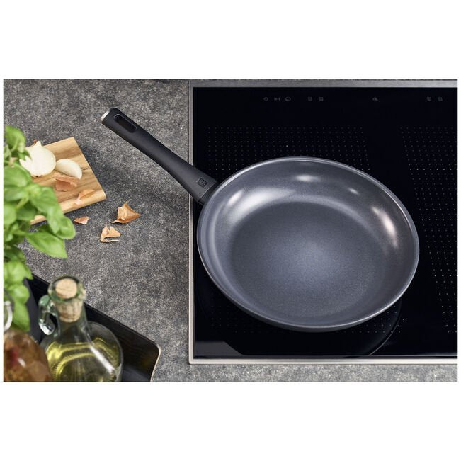 Zwilling Madura Plus Frying Pan 28 Cm, Aluminum