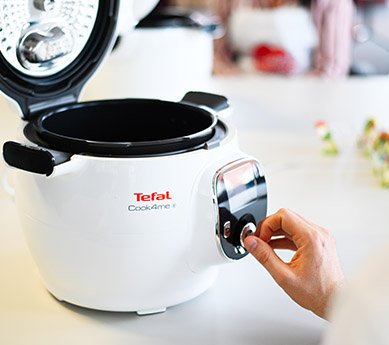 EAN 3045386381869 - Tefal CY851130 olla multi-cocción 6 L Cromo, Blanco imagen 10