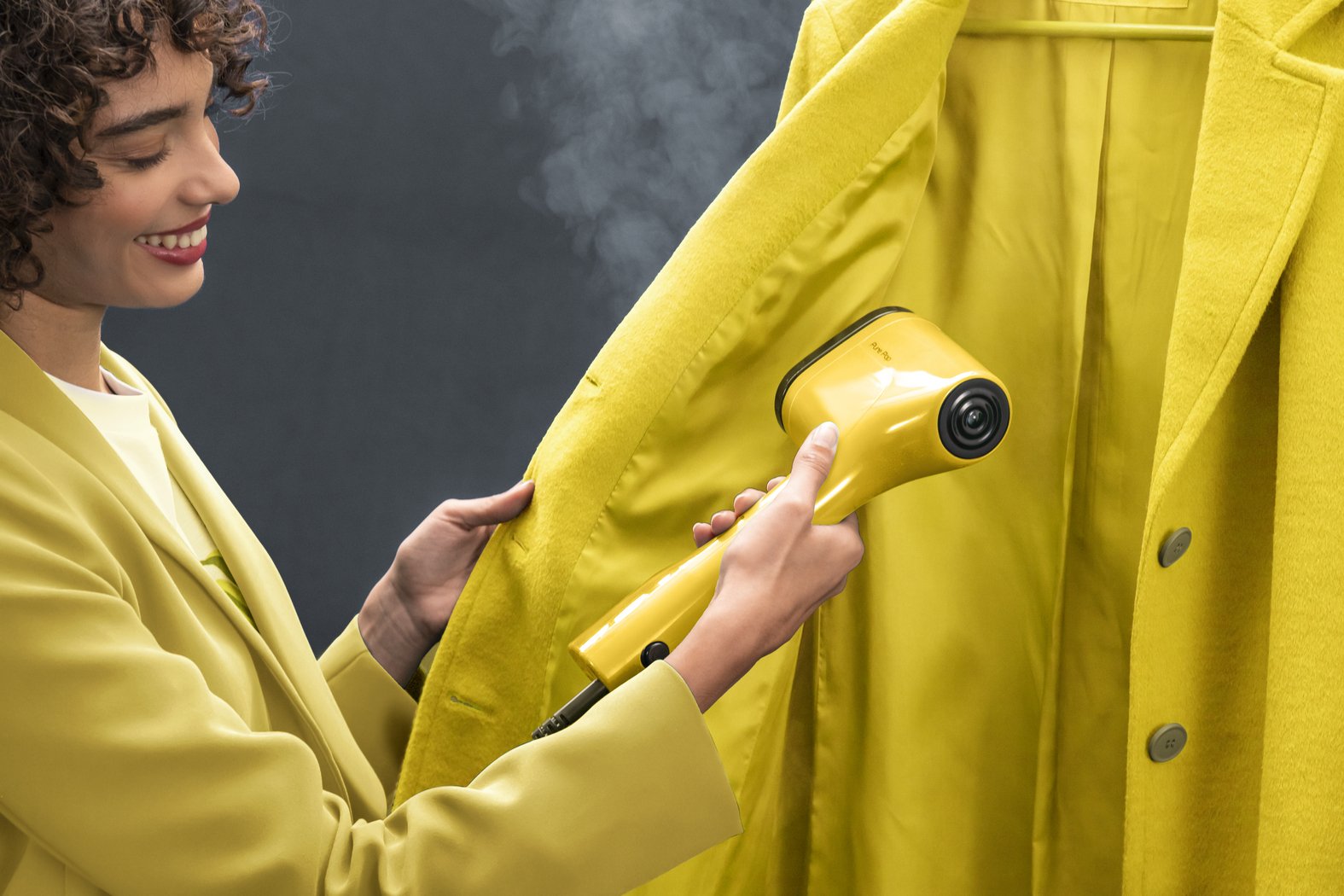 EAN 3121040088524 - Tefal Pure Pop DT2026 Vaporizador manual de prendas 0,07 L 1300 W Amarillo imagen 2