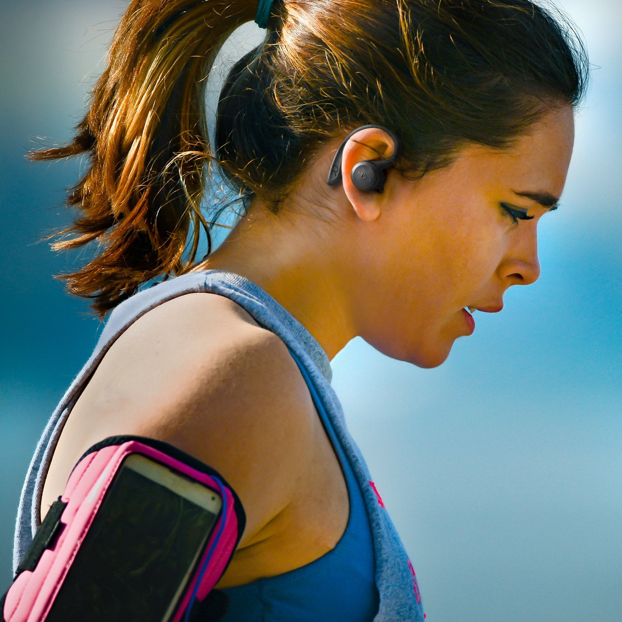 Auriculares Deportivos Bluetooth Ngs Ártica Jogger Con Estuche De Carga Autonomía 10h Negros