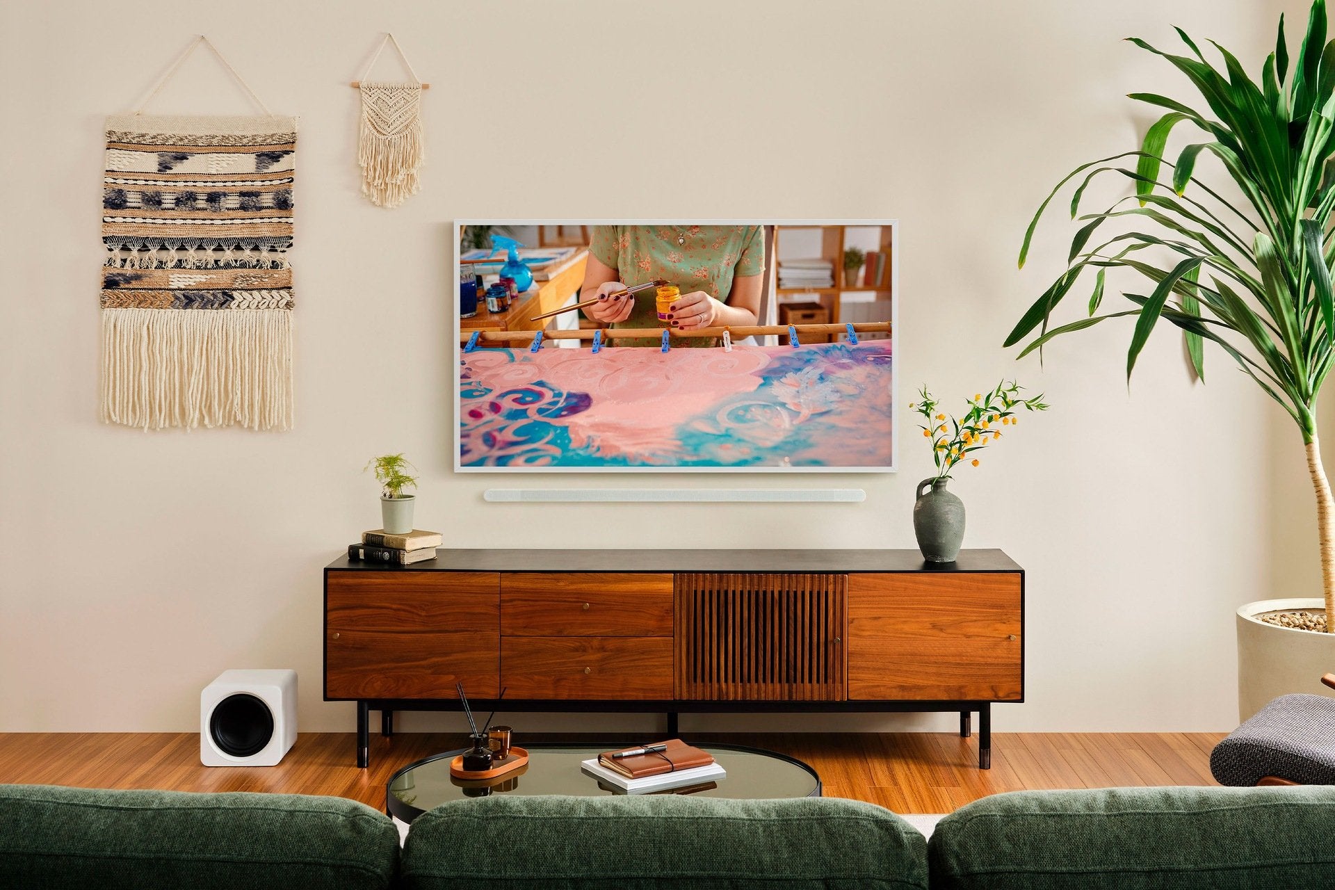 EAN 8806097110903 - Samsung The Frame TQ43LS03FAU 109,2 cm (43") 4K Ultra HD Smart TV Wifi Negro imagen 5