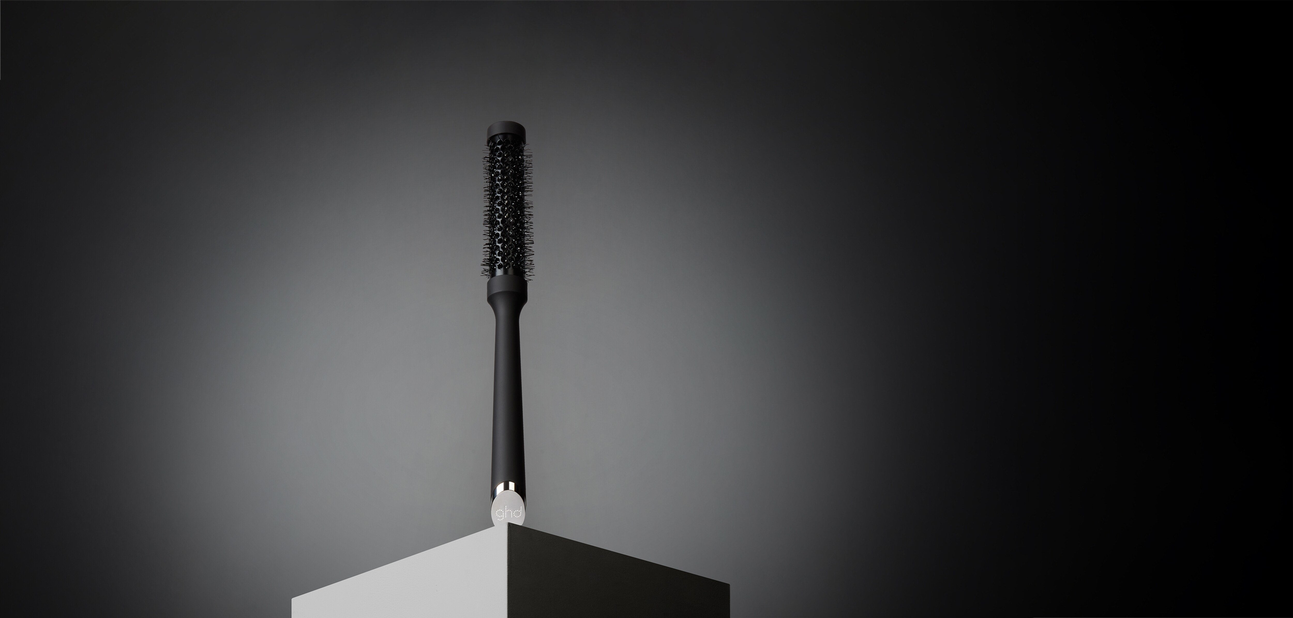 EAN 5060829516422 - GHD 9253 cepillo para el cabello y peine Adulto Cepillo para el pelo redondo Negro 1 pieza(s) imagen 3
