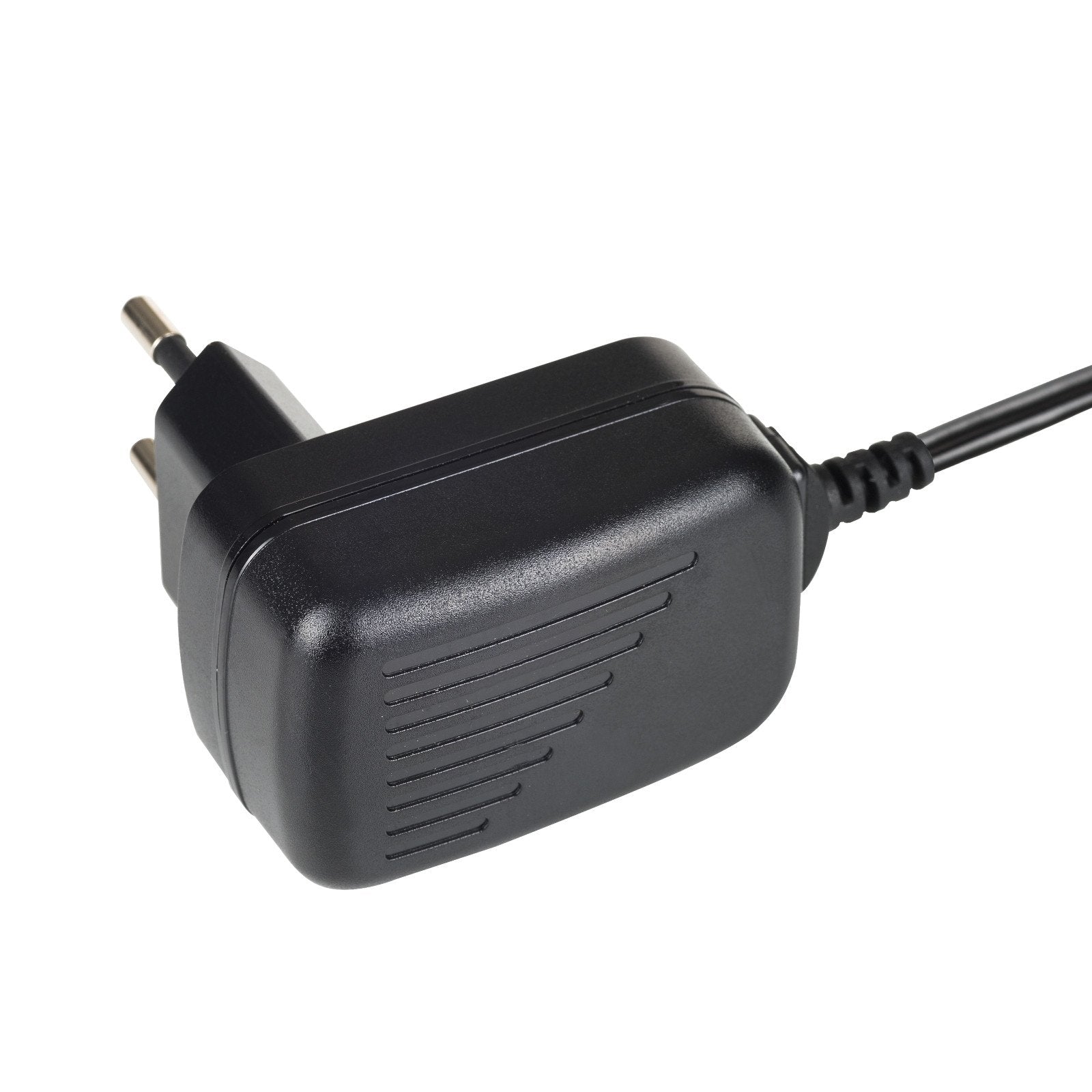 EAN 5901720136237 - Akyga AK-TB-21 adaptador e inversor de corriente Interior 10 W Negro imagen 5