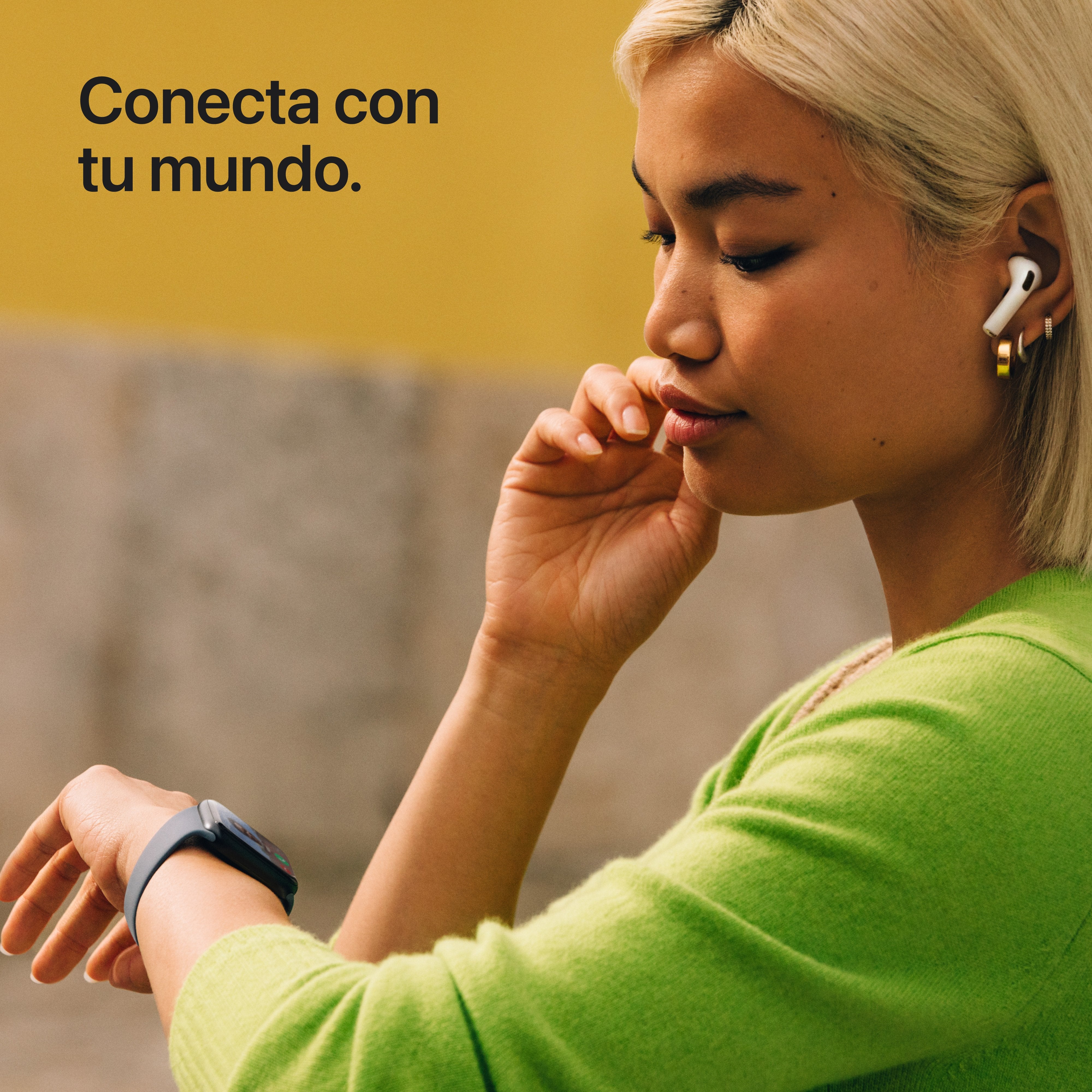 EAN 0195950386530 - Apple Watch SE (3nd generation) OLED 40 mm Digital 324 x 394 Pixeles Pantalla táctil Beige Wifi GPS (saté imagen 4