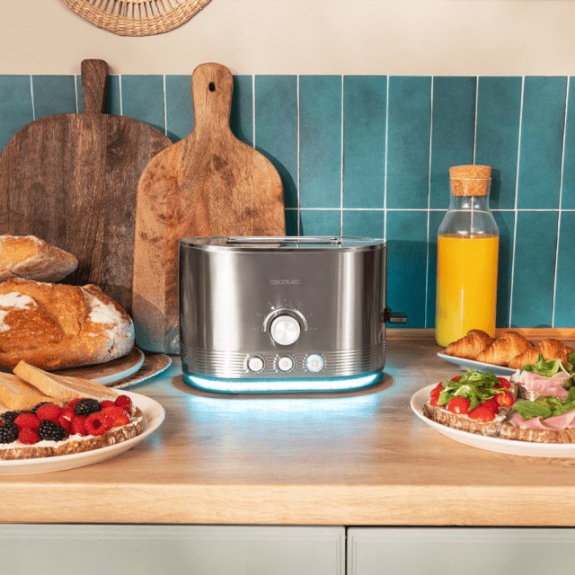 Tostadora Cecotec Vertical De Acero Con Doble Ranura Corta Shine&Toast Double. 850w, Capacidad Para 2 Tostadas, Ranuras Anchas De 3,8cm, Anillo Luminoso, 7 Niveles De Tostado, Varillas Superiores