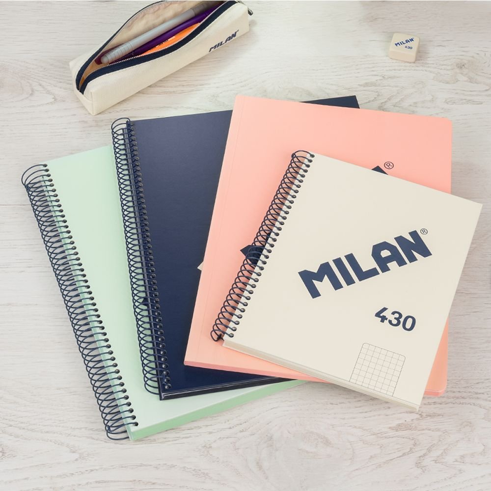 Milan 430 Since 1918 Cuaderno A4 Con Espiral - Cuadricula 5x5mm - 120 Hojas De 95g - Tapa Dura - Azul