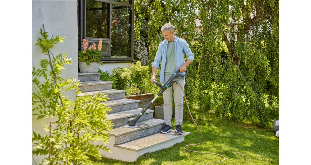 Multilimpiador Inalámbrico Gardena Aquabrush Compact 18v P4a Solo, Limpiador De Suelos Duros Gris/Turquesa, Sin Batería Ni Cargador, Power For All Alliance 14840-55