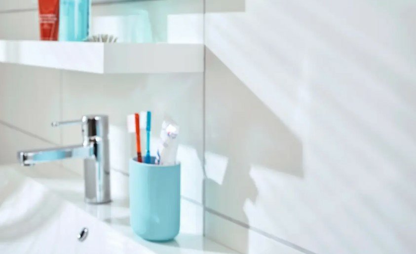 EAN 4063565247057 - TESA Powerstrips Interior Gancho toallero Negro 2 pieza(s) imagen 15