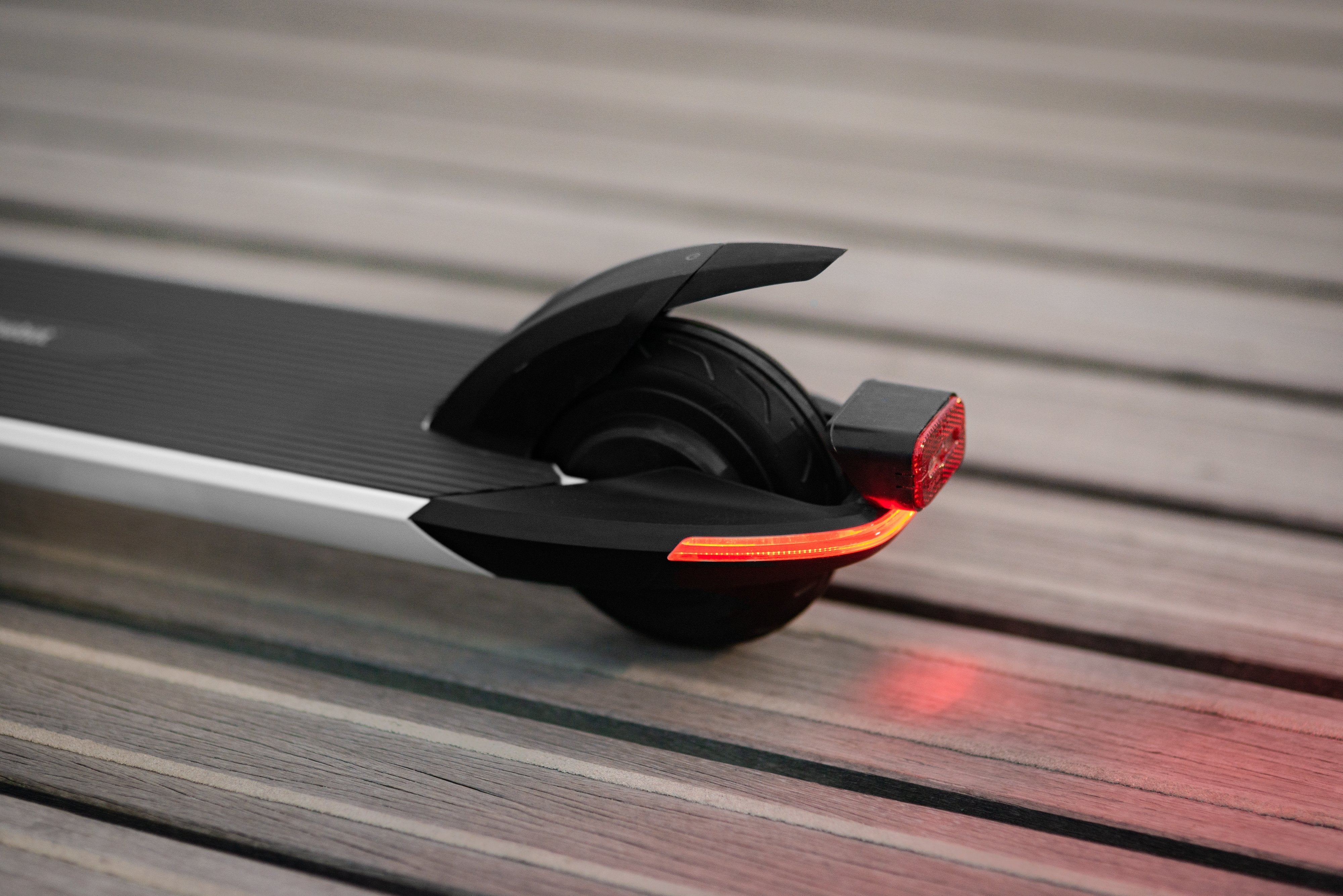 Ninebot Kickscooter Air T15e Scooter Eléctrica 20 Km/H Blanco