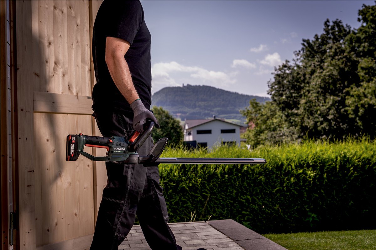 EAN 4061792223233 - Metabo HS 18 LTX 55 Cuchilla doble 2,6 kg imagen 4