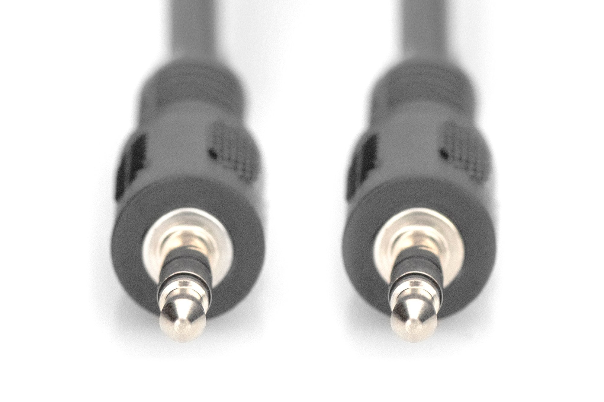 Cable Stereo Conector 3.5mm <=> Conector 3.5mm 2.50m M/M Negro