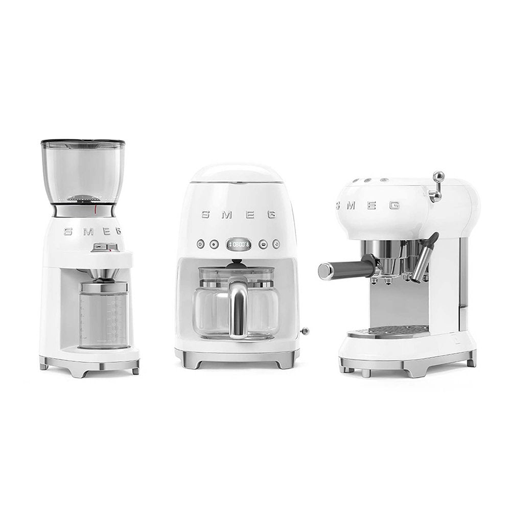 EAN 8017709280550 - Smeg DCF02WHEU cafetera eléctrica Totalmente automática Cafetera de filtro 1,4 L imagen 6