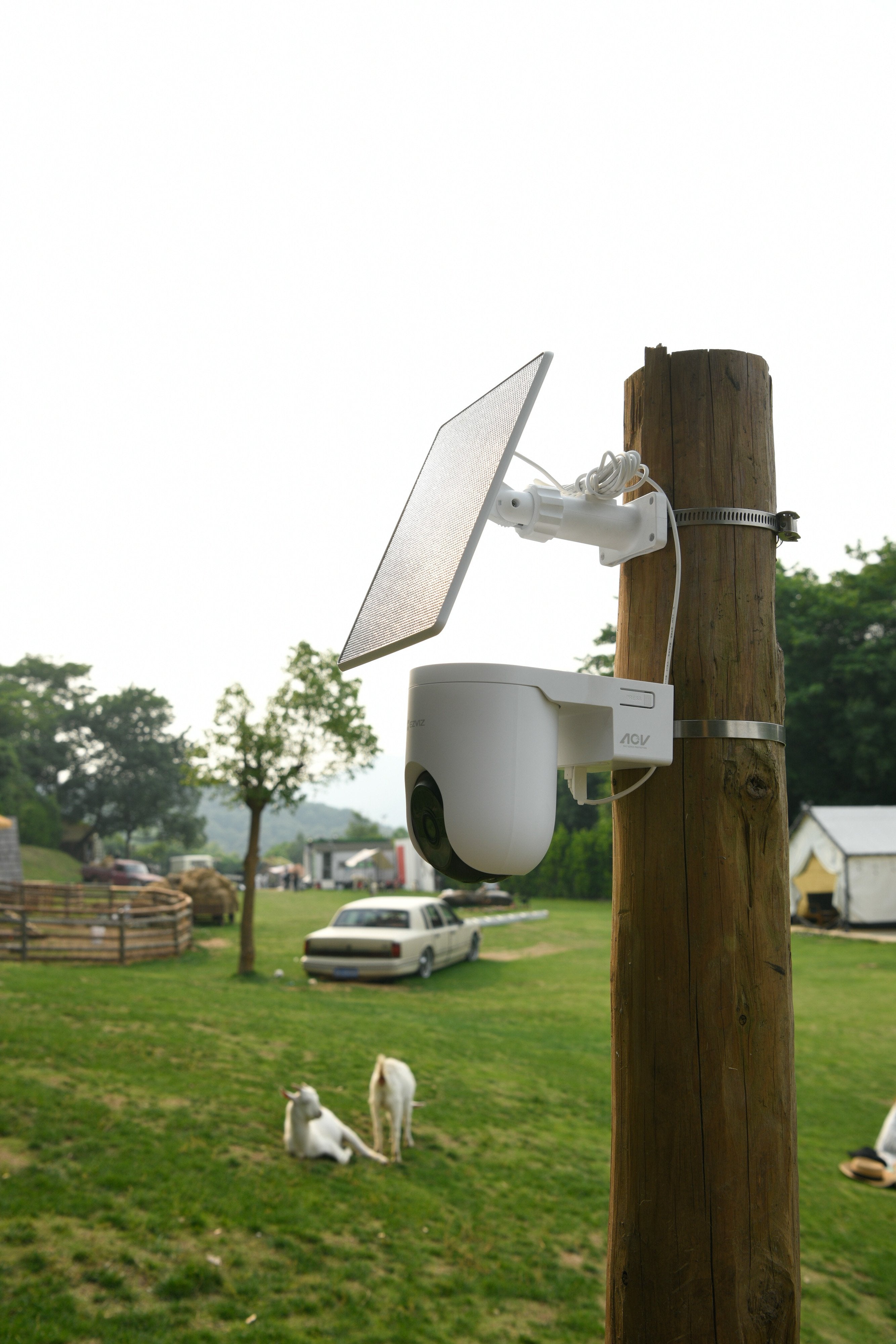 Ezviz Camara Wifi Exterior Hb8 2k+ 4mp Panoramica/Inclinacion Con Bateria