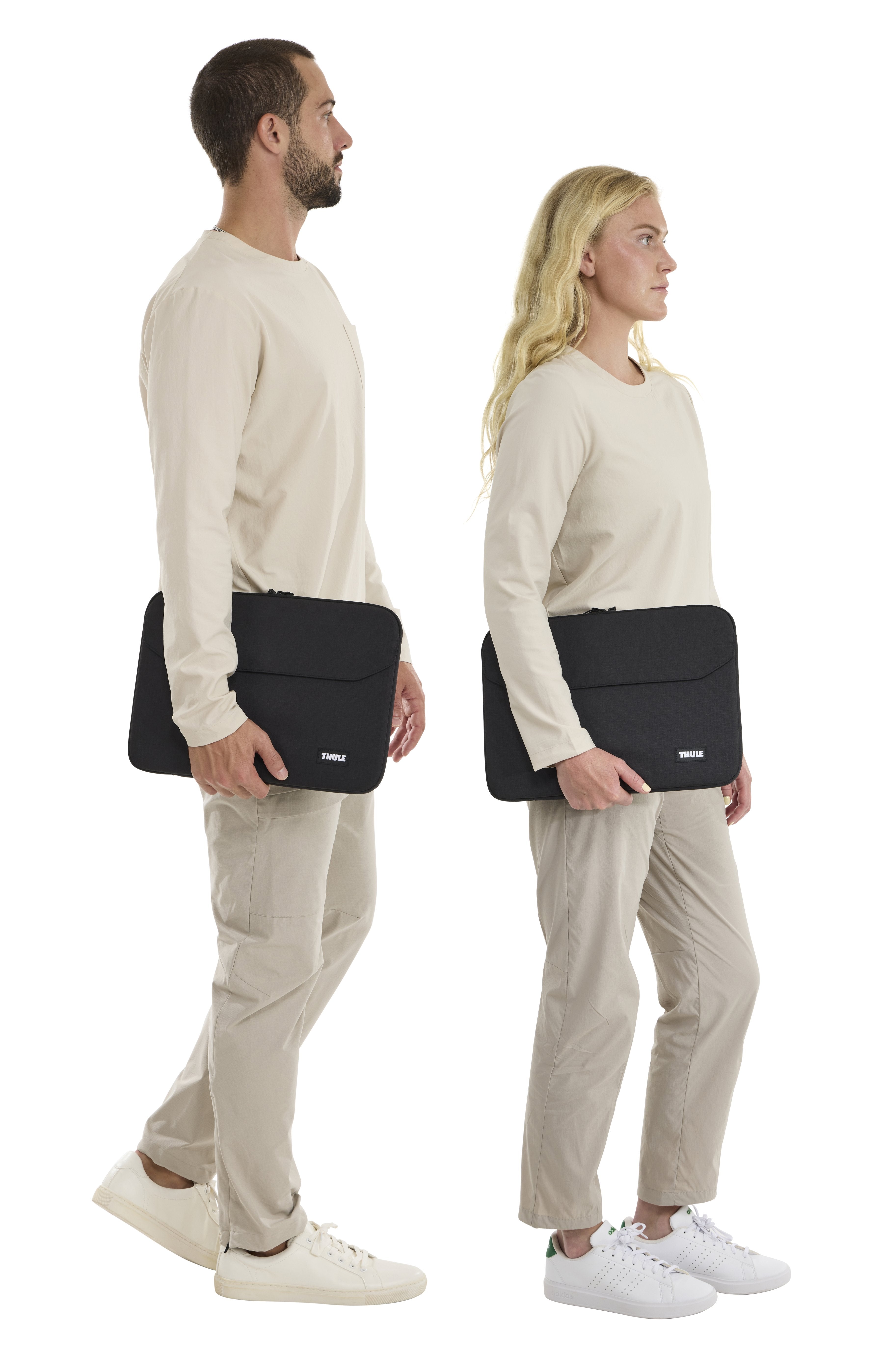 Thule Lithos Sleeve Macbook Pro 16" - Black, 3205460