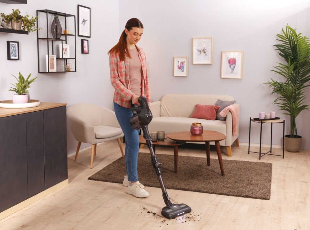 EAN 8059019065328 - Hoover HF1 HF103X 011 Aspiradora escoba Batería Secar Sin bolsa 0,9 L 170 W Titanio imagen 18