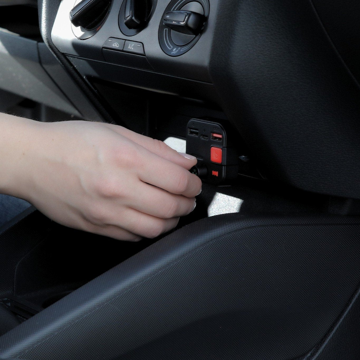 EAN 5901986047889 - Savio TR-15 Transmiter FM z Bluetooth 87,6 - 107,9 MHz Bluetooth/USB Negro imagen 14