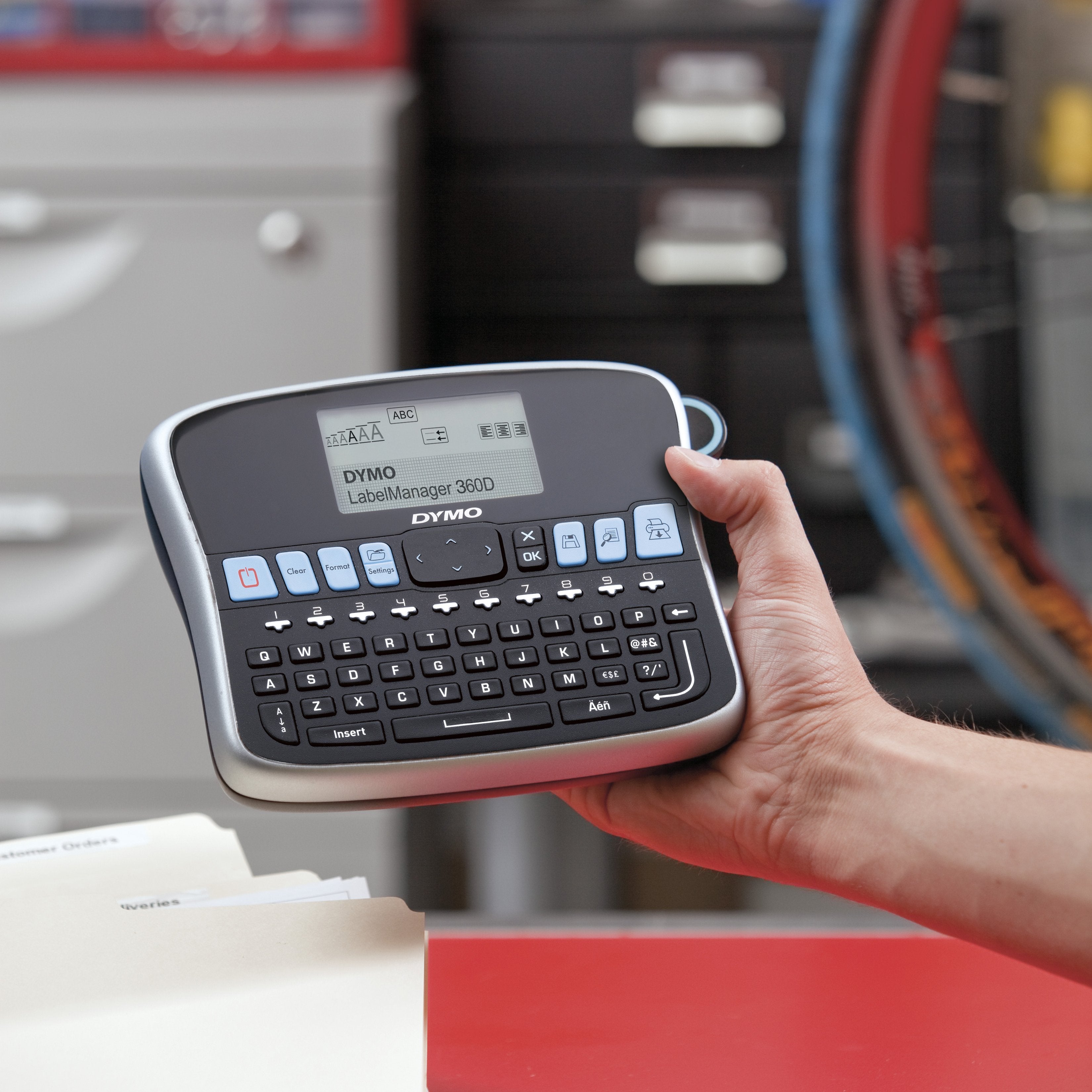 EAN 3501170879528 - DYMO LabelManager 360D™ QWZ impresora de etiquetas Transferencia térmica 180 x 180 DPI 12 mm/s Alámbrico imagen 4