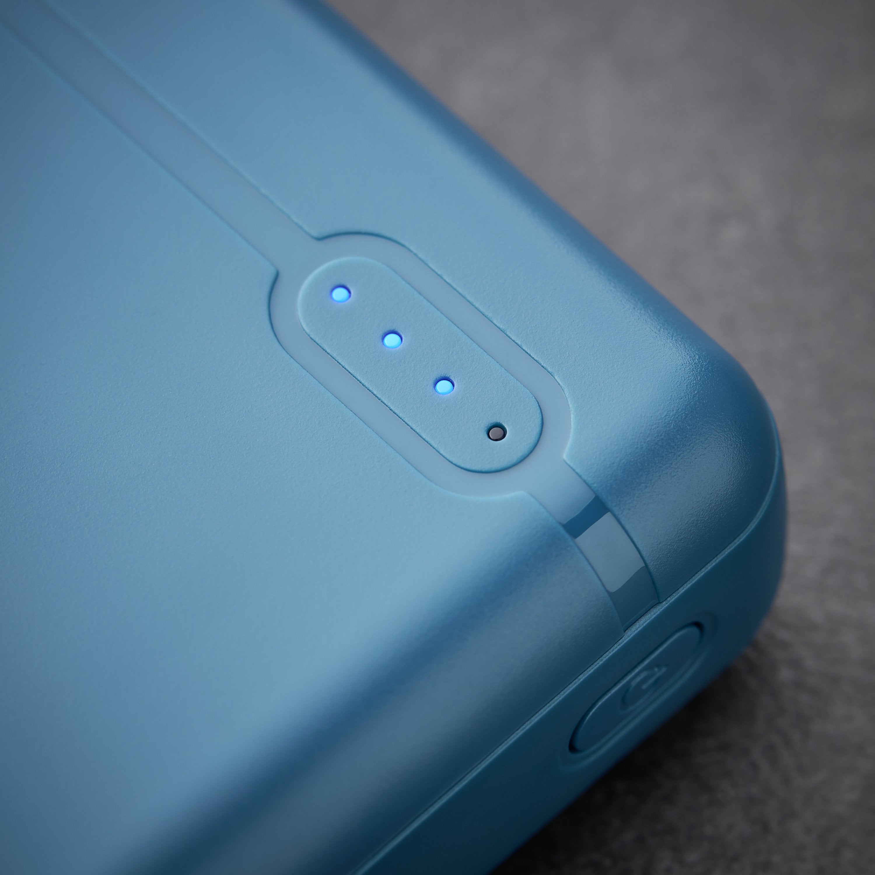 EAN 4034303028436 - Intenso XS10000 Polímero de litio 10000 mAh Color petróleo imagen 8