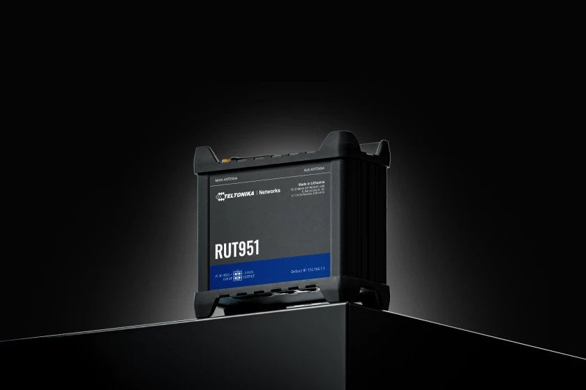 Rut951 Wifi/4g Router Uk Psu