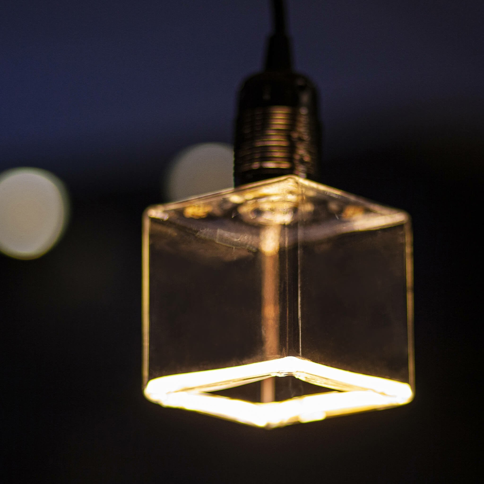 Segula Led Flotante Cubo 86 Claro E27 300lm 2200k