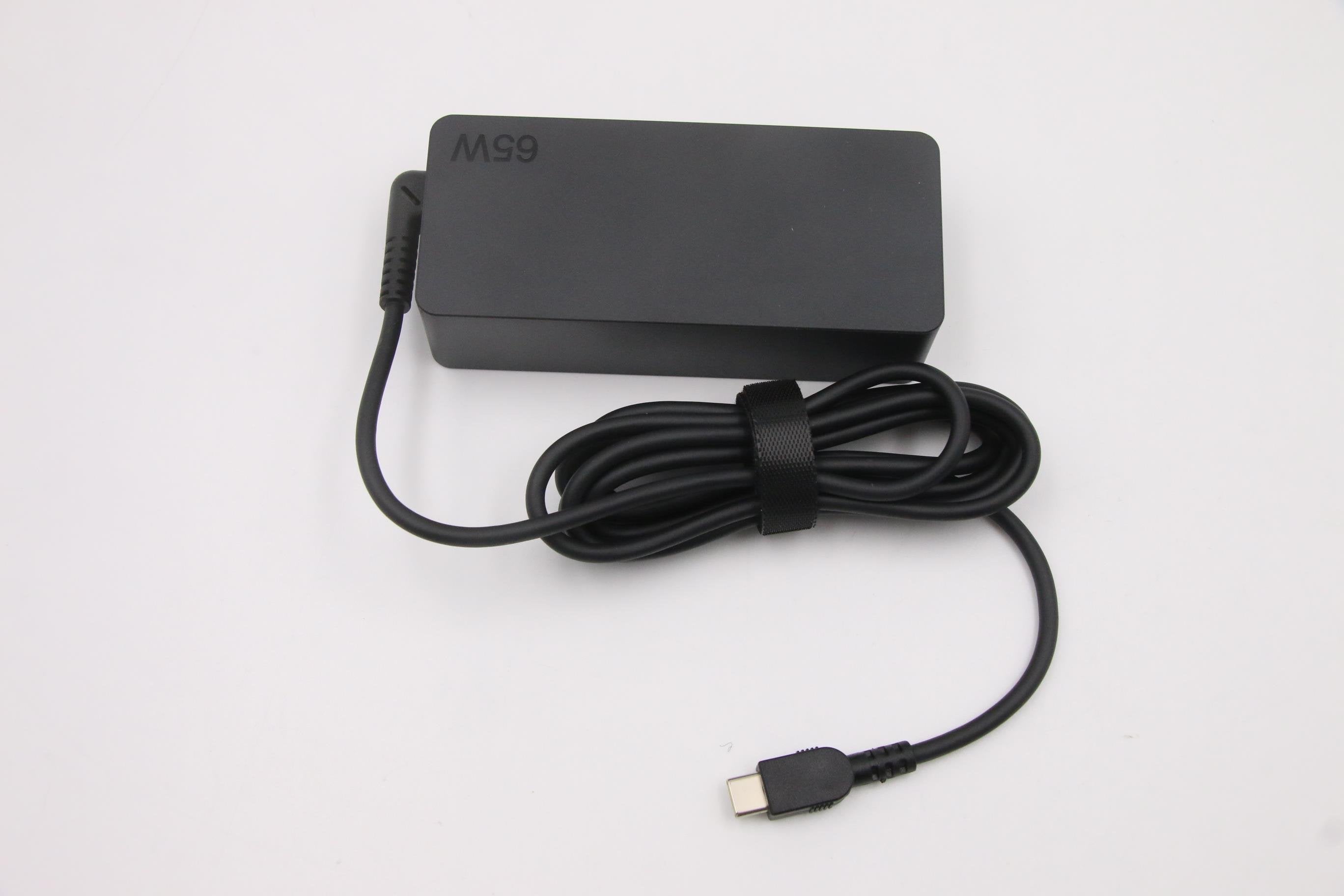 EAN 5704174656586 - Lenovo 5A10W86253 adaptador e inversor de corriente Interior 65 W Negro imagen 2