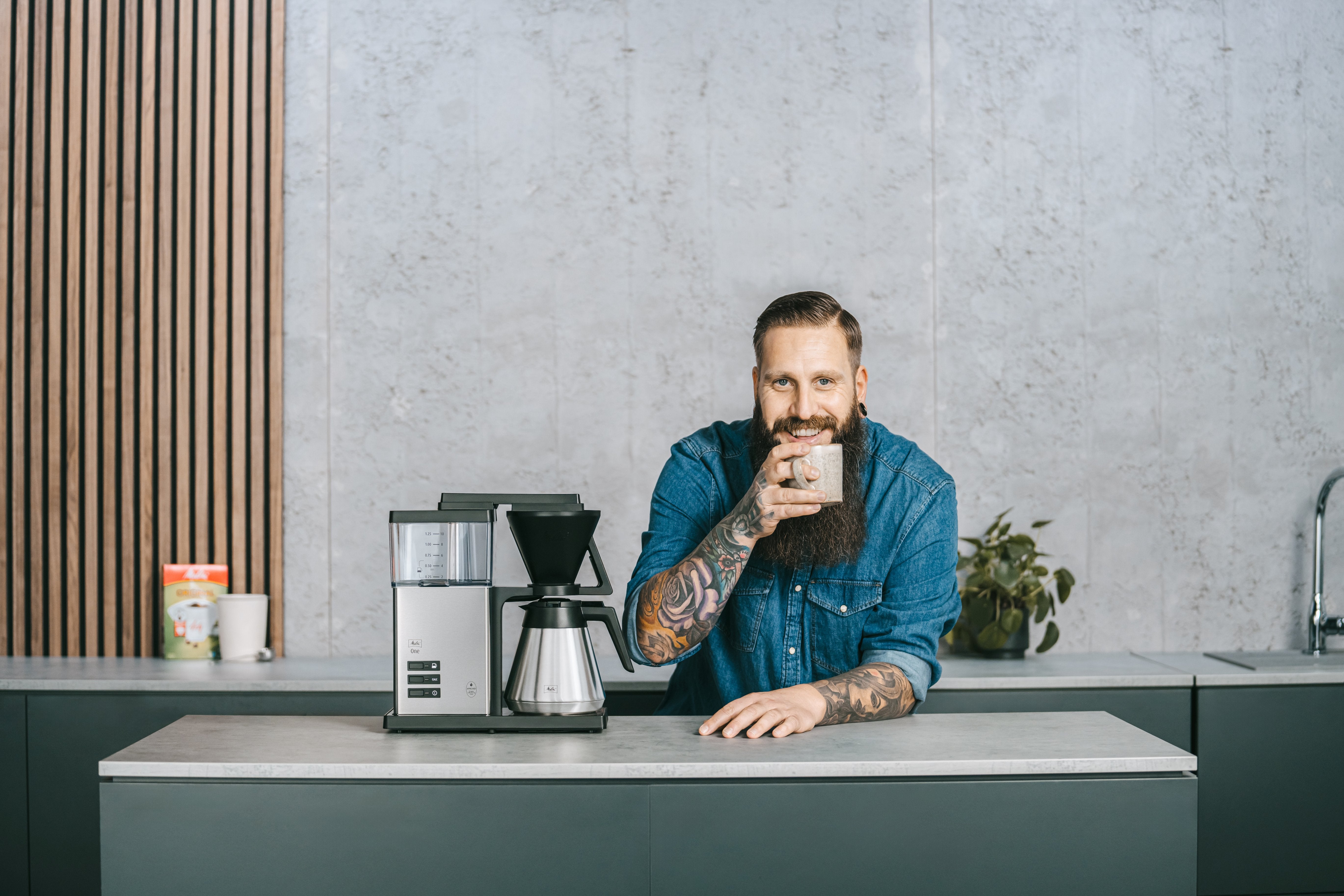 EAN 4006508227754 - Melitta ONE Semi-automática Cafetera de filtro 1,25 L imagen 12