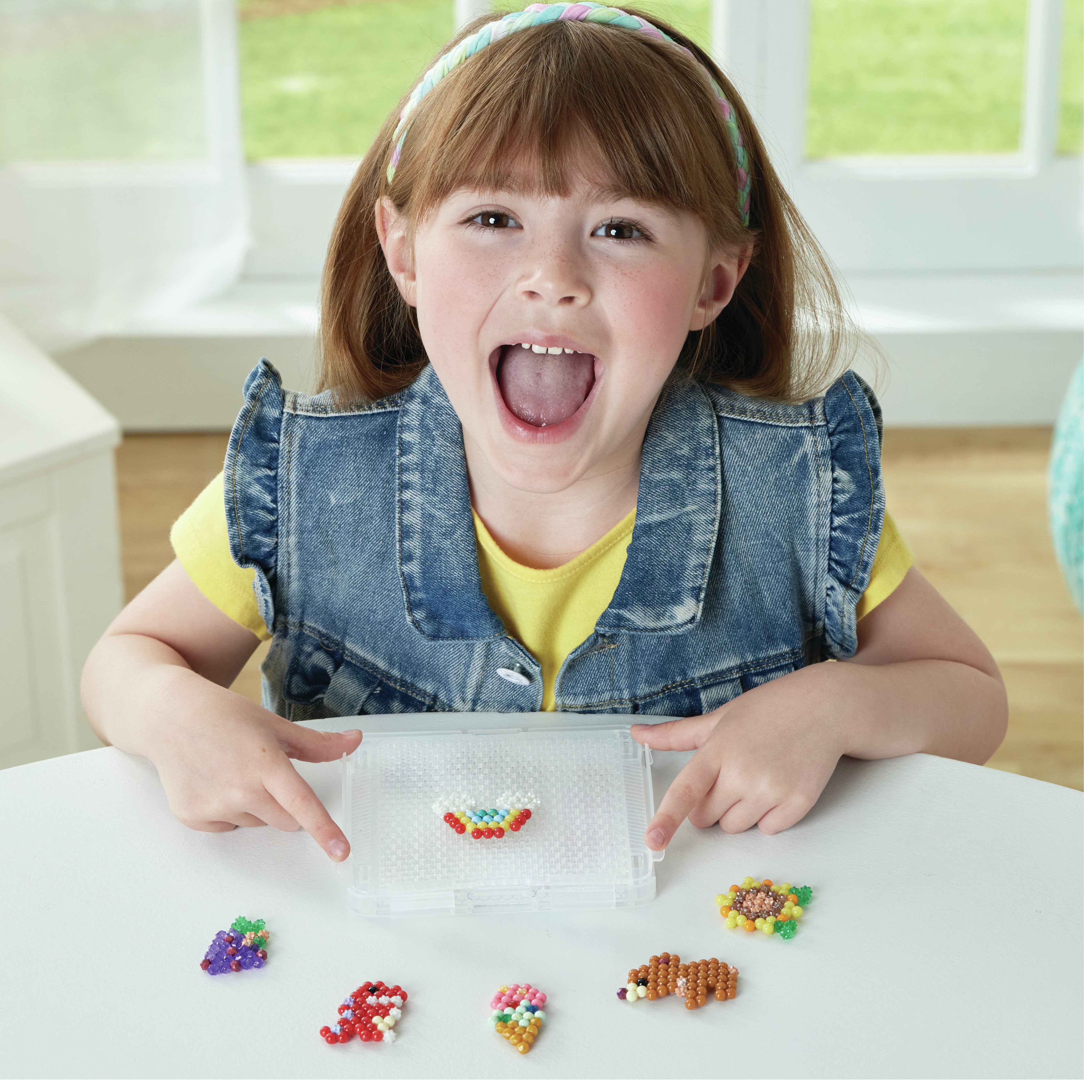 Epoch Aquabeads - Perlen Pop-Up Bastelplatte 35088